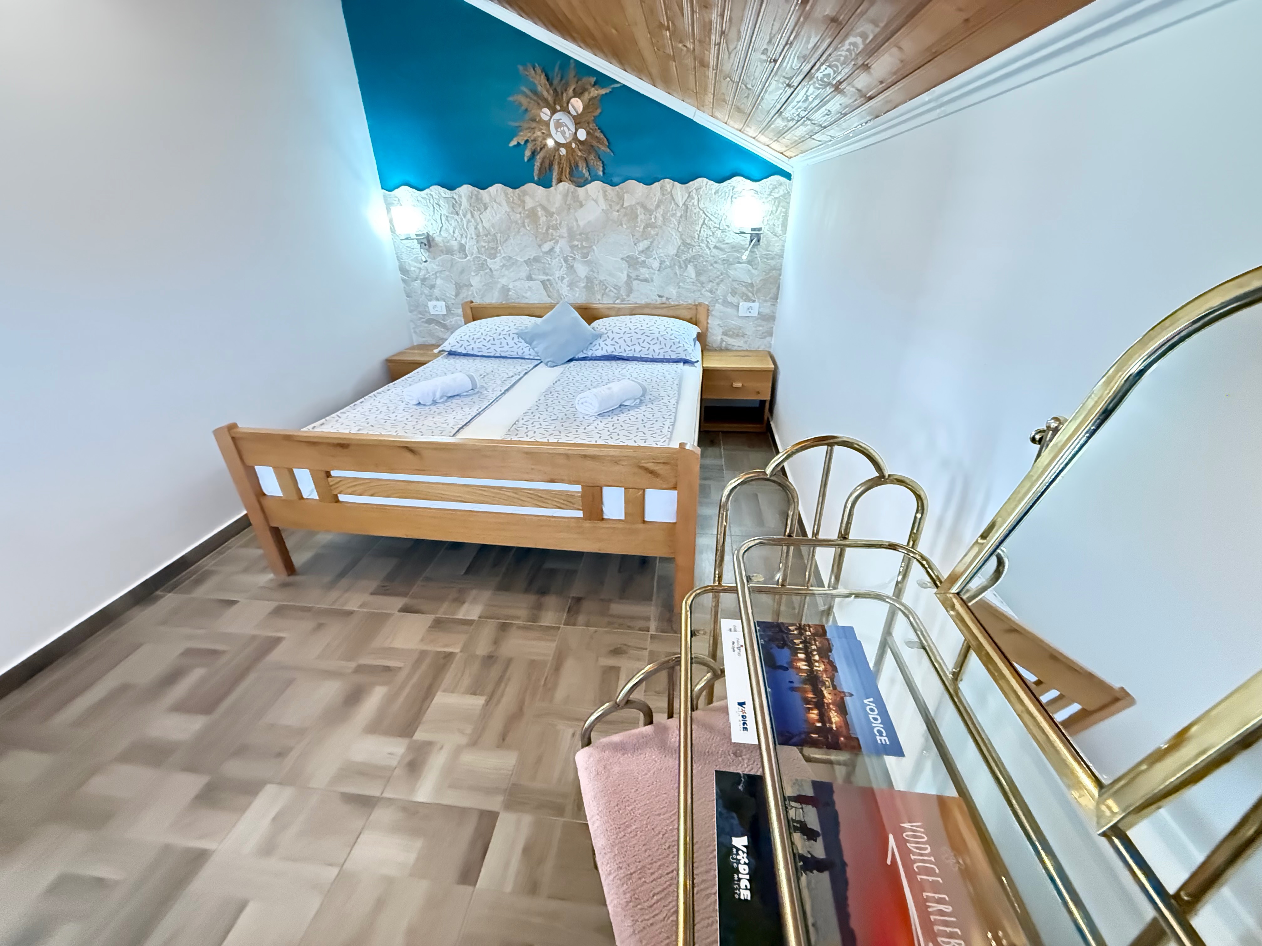 Apartment mit Balkon, Sat-Tv, WLAN & Klima