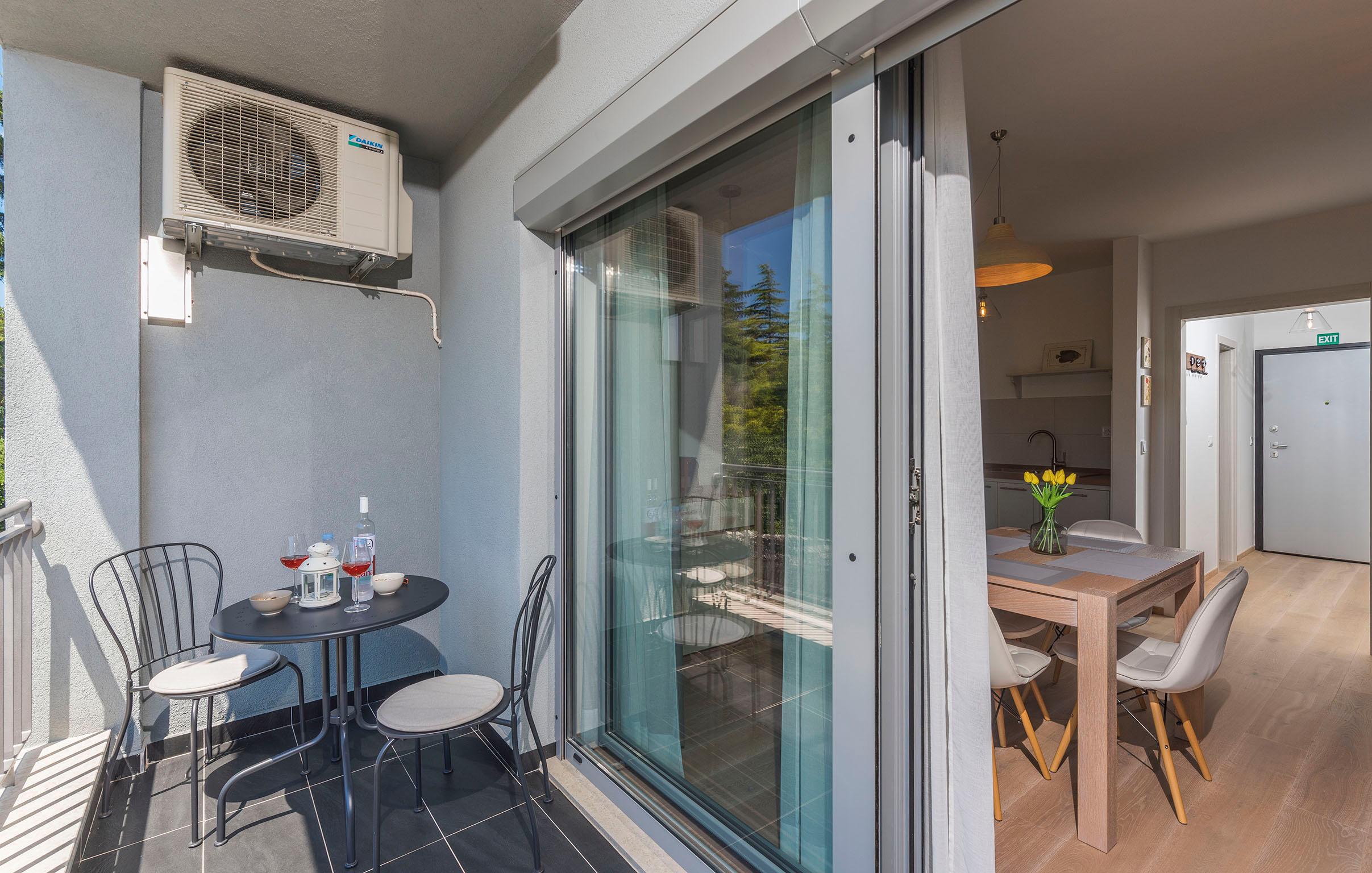 50 m vom Meer | Modernes Apartment in Top-Lage