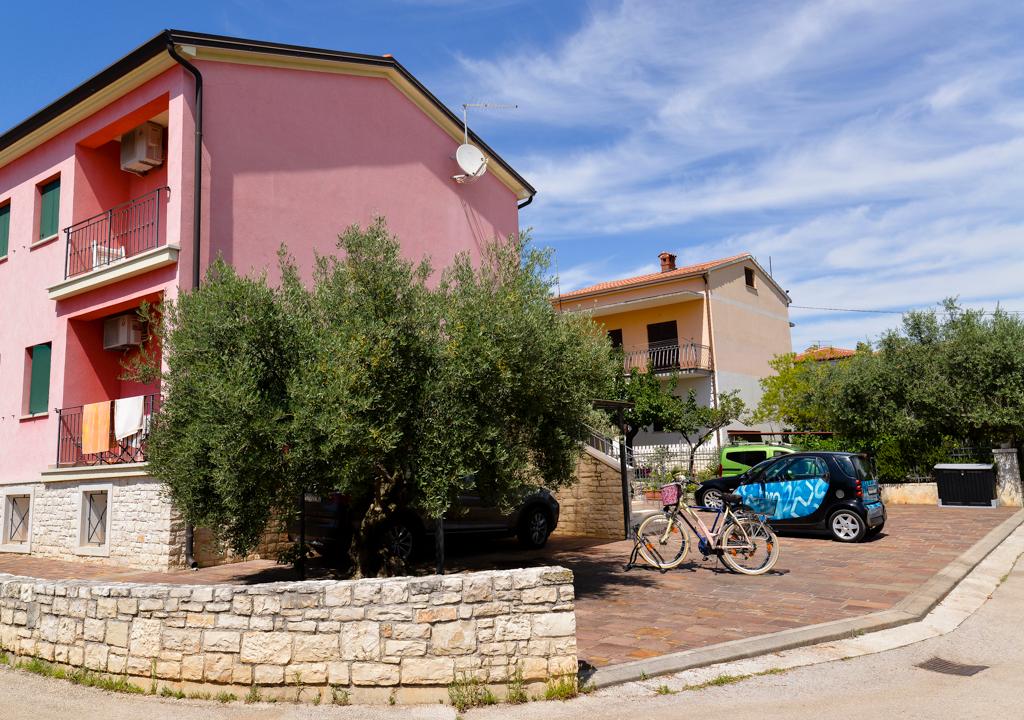 Modernes Apartment mit 2 Schlafzimmer und 2 Badezimmer