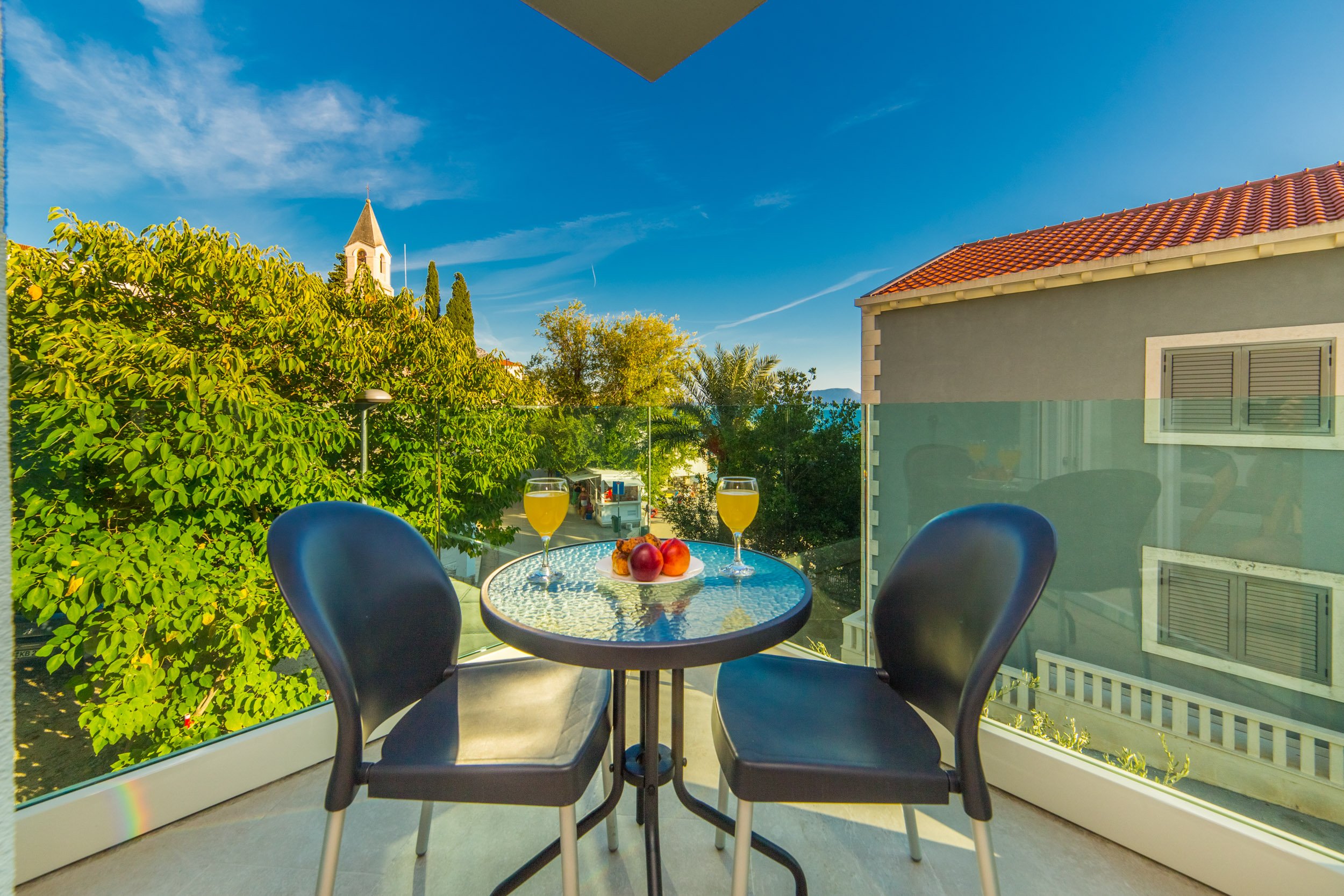 Strandnahe, moderne FeWo mit herrlicher Gemeinschaftsdachterrasse