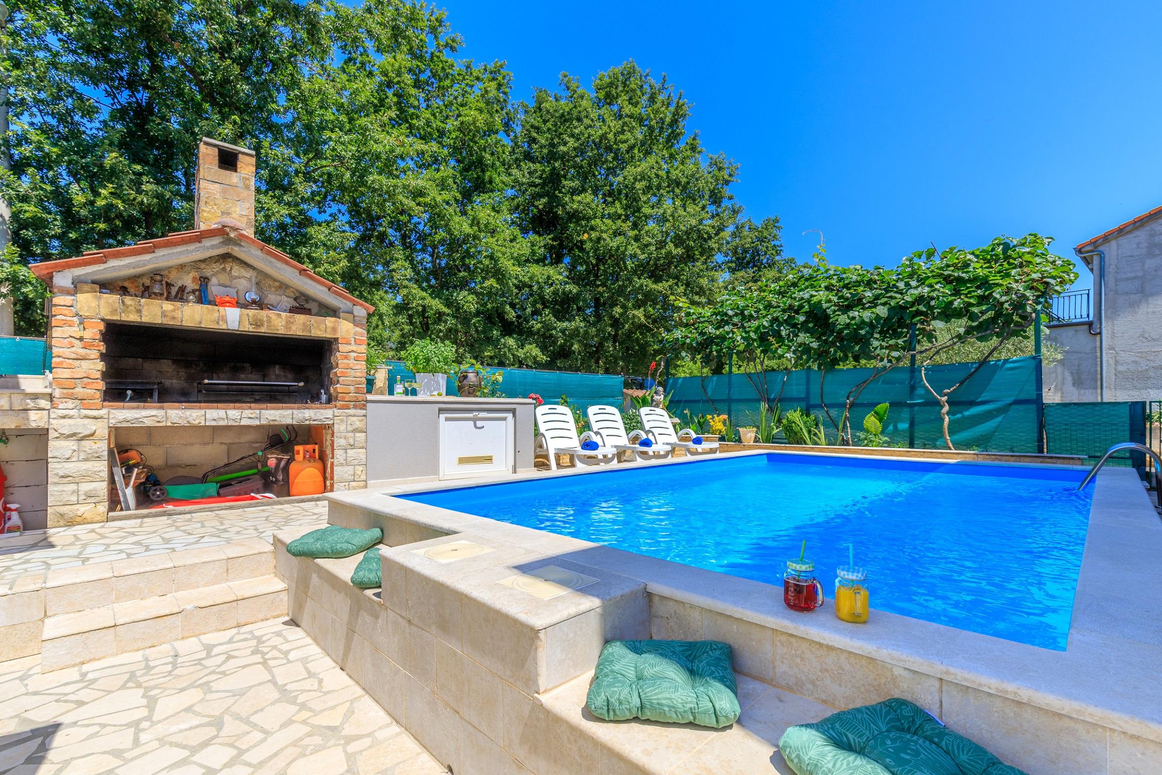 Ferienwohnung mit 2 Schlafzimmer und Gemeinschaftspool