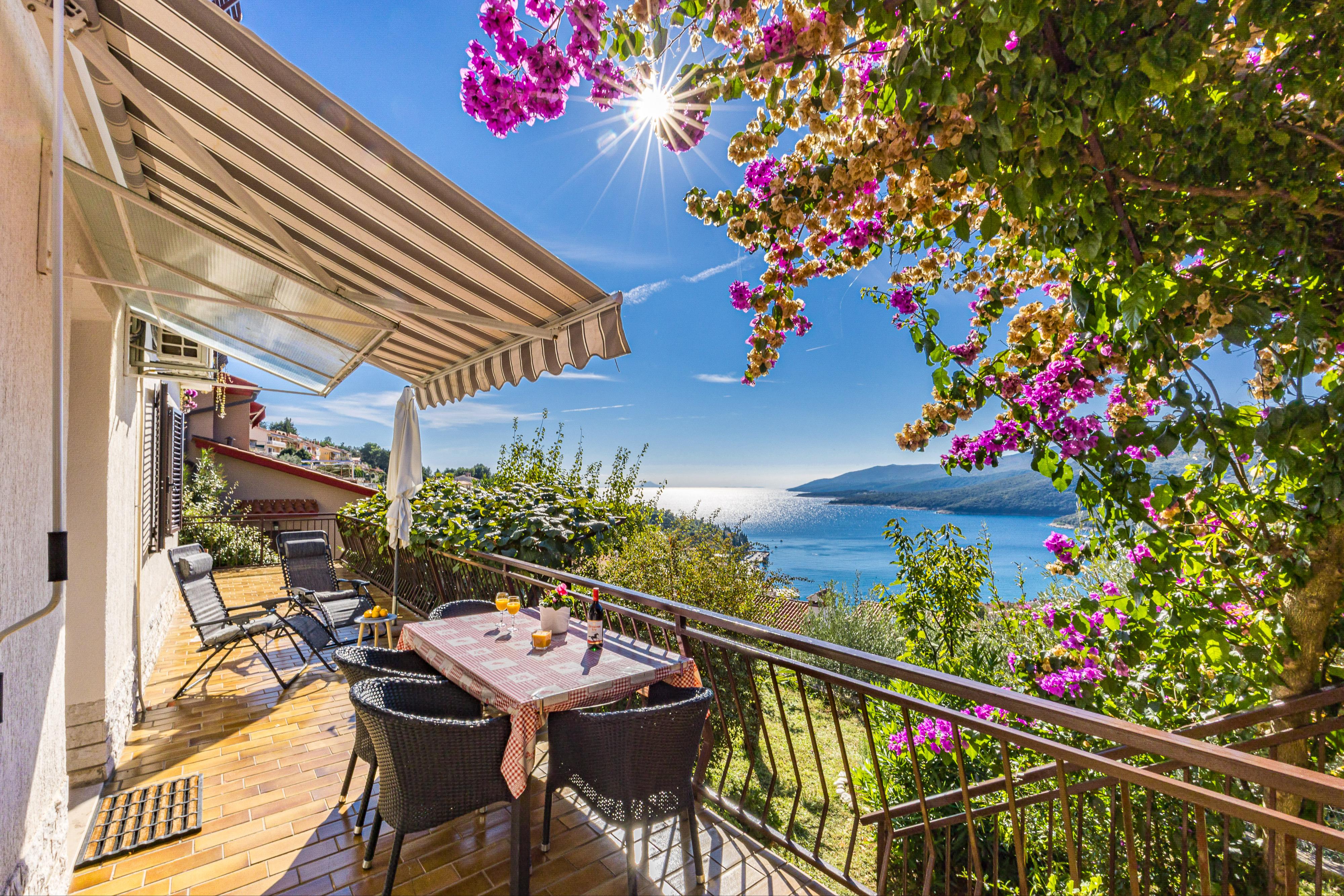 Apartment für vier Personen mit Meerblick in Rabac