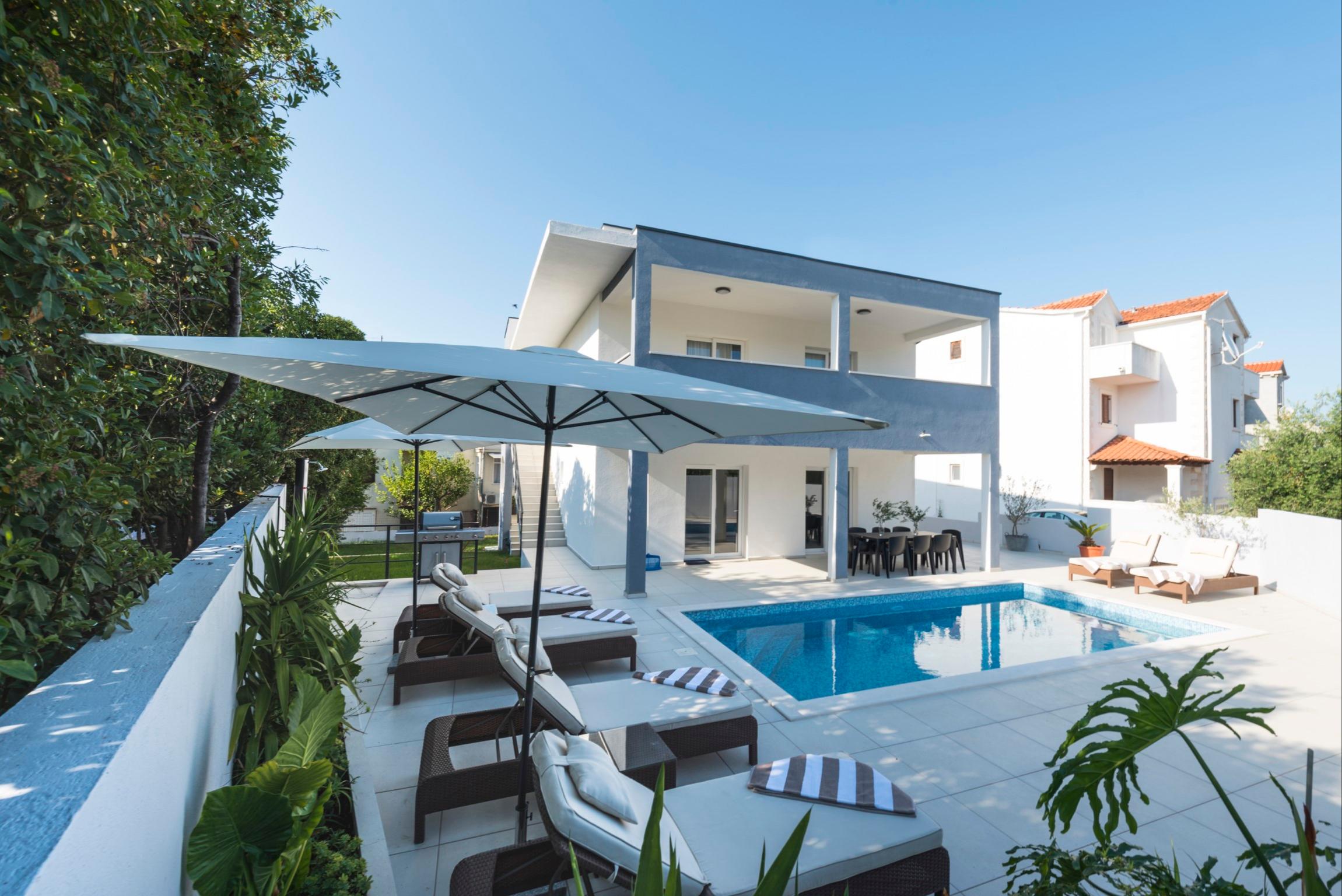 Schönes Ferienhaus mit Pool auf der Insel Brac