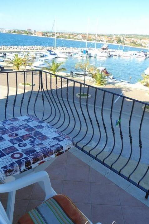 Studio-Apartment direkt am Meer. Sat/TV, Klimaanlage