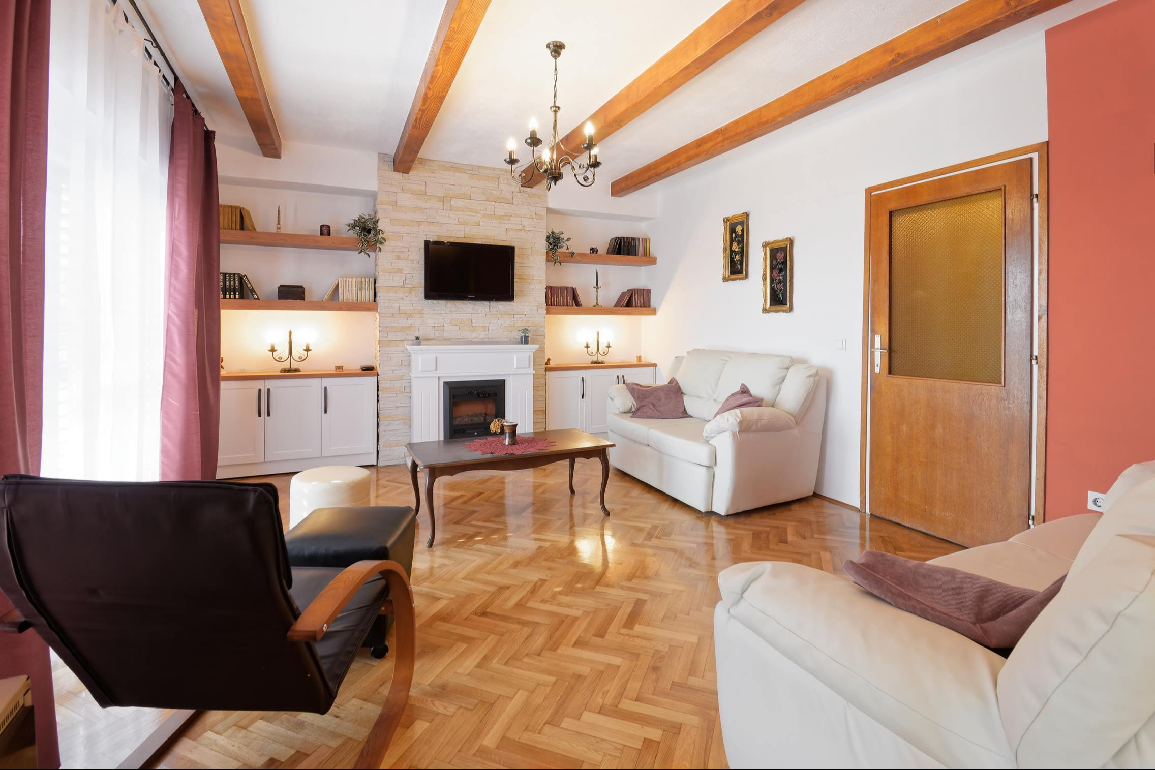 Ferienhaus mit Pool, Klima und WLAN im schönen Buje