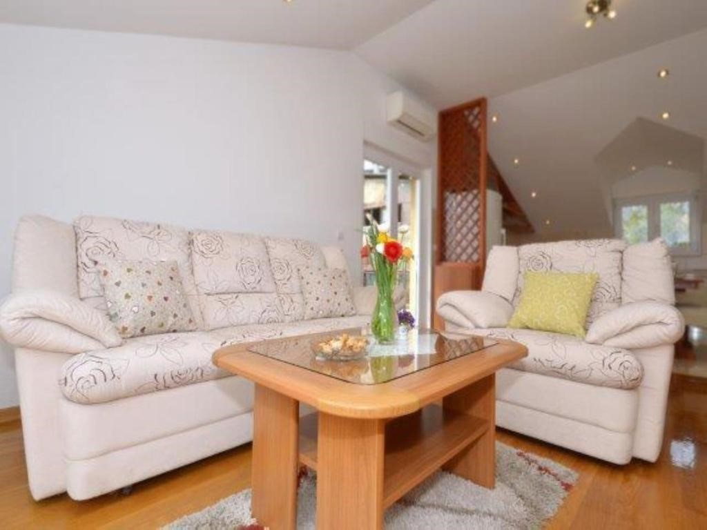 Ferienwohnung mit Klima, Sat-TV & WLAN - Strandnah