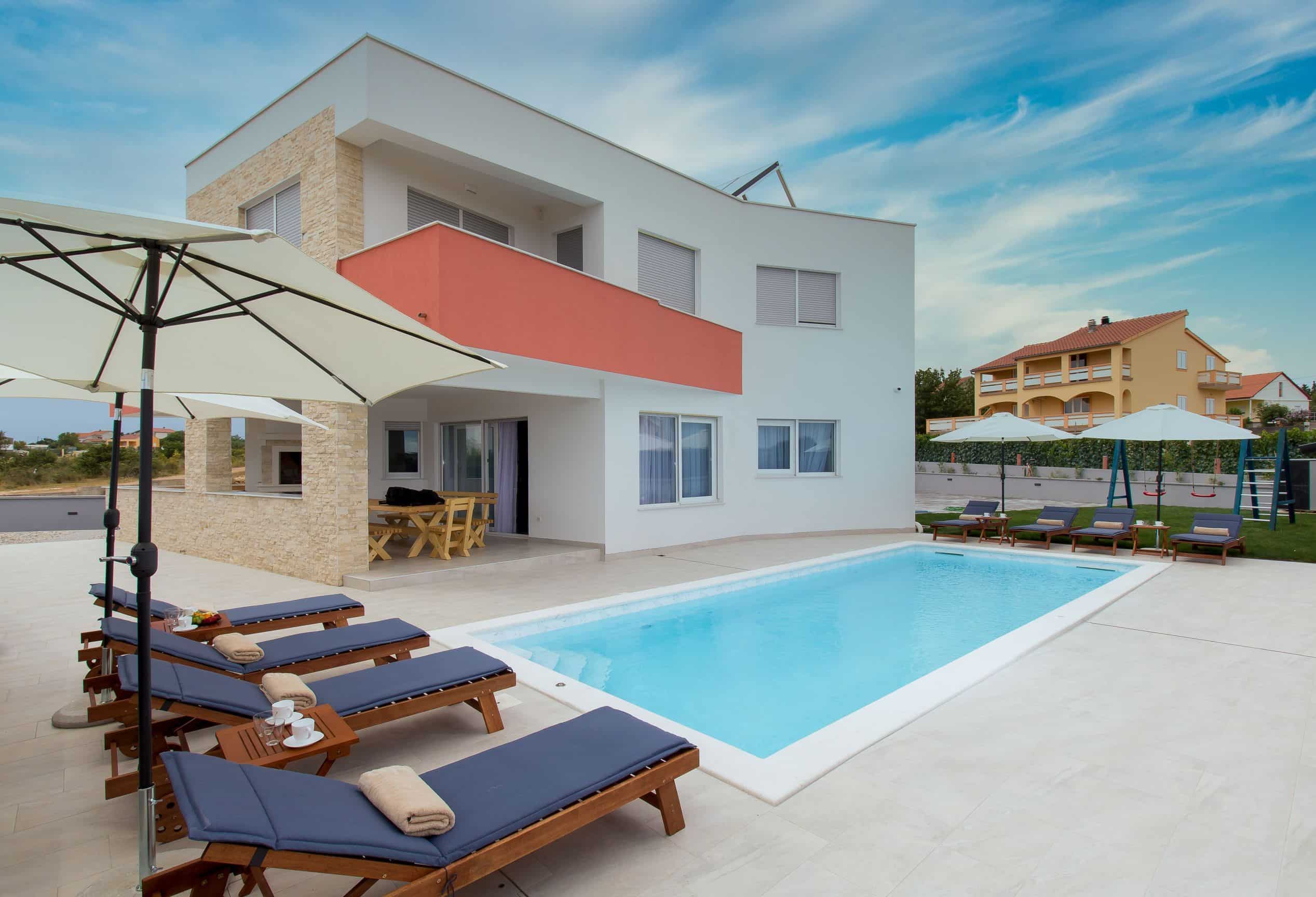 Luxusvilla in der Nähe von Zadar mit privatem Pool, Sauna und Jacuzzi