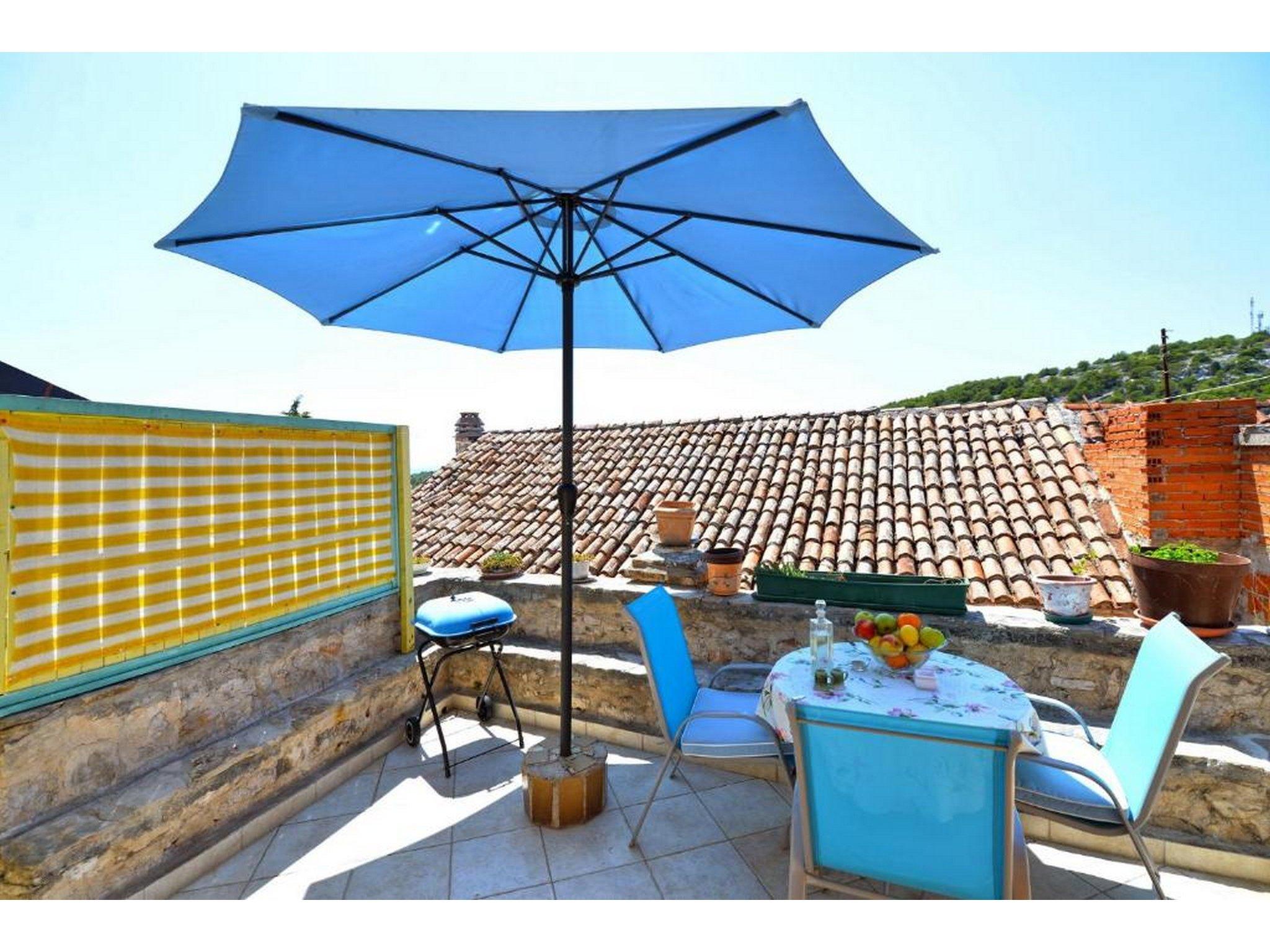 Ferienwohnung mit Balkon - WLAN, Klima und TV-SAT