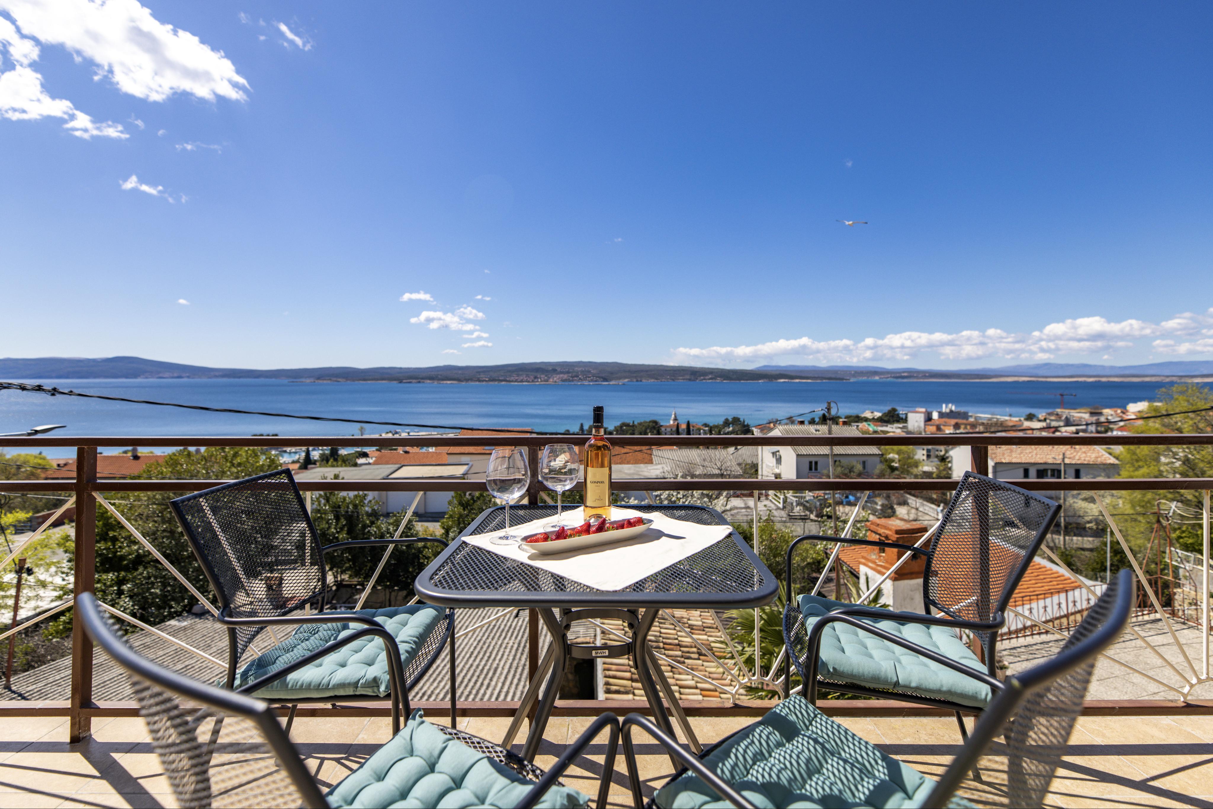 Schöne Ferienwohnng mit gigantischer Aussicht in Crikvenica