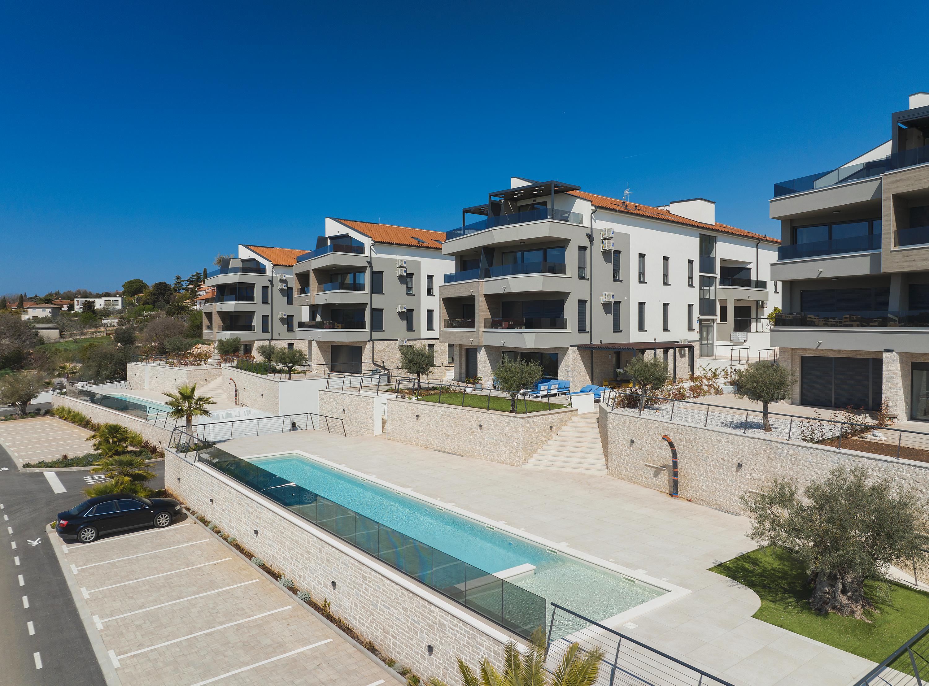 Modernes Apartment mit Gemeinschaftspool in Banjole