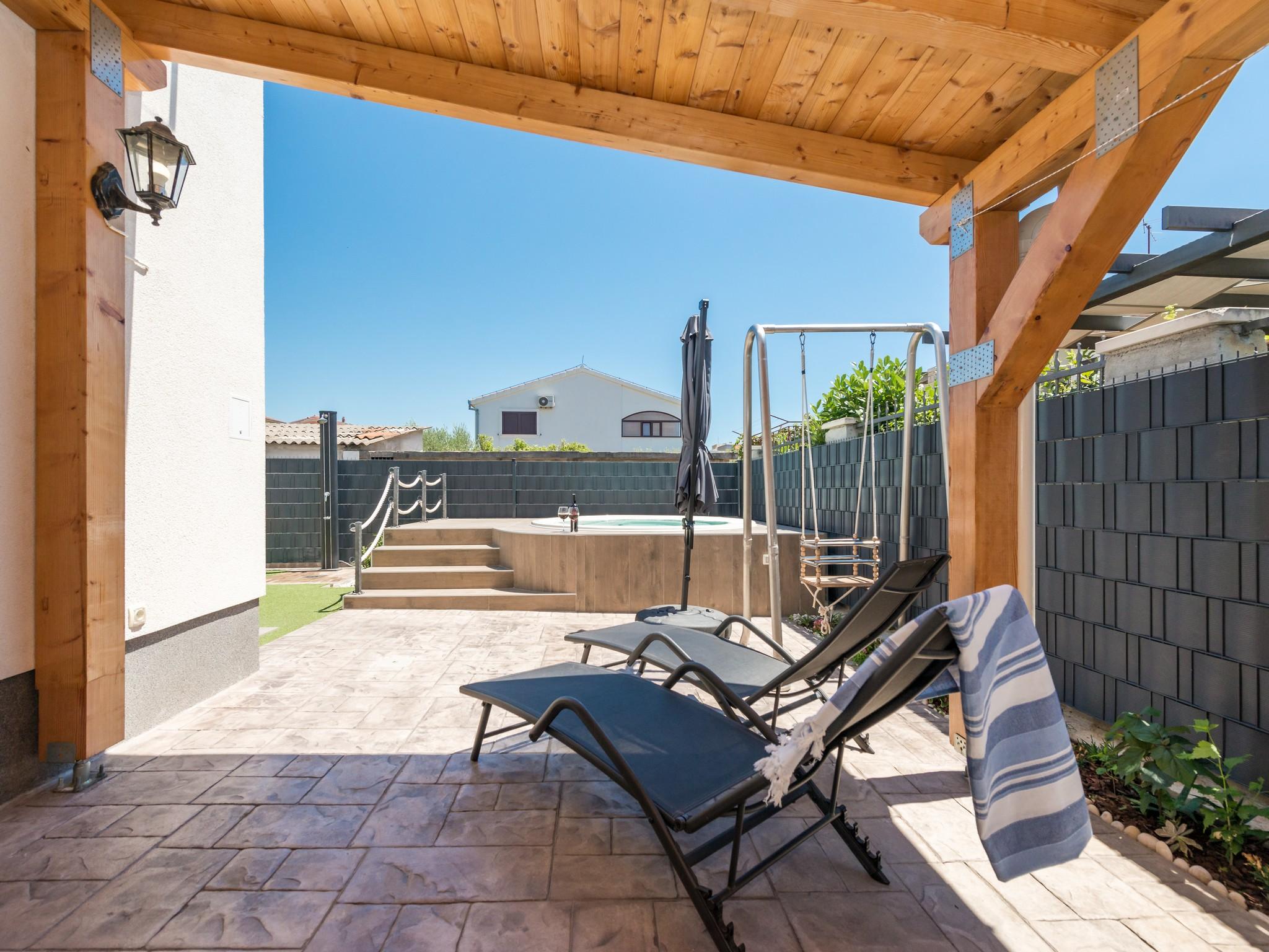 Modernes Apartment mit Klima, Sat-Tv, WLAN