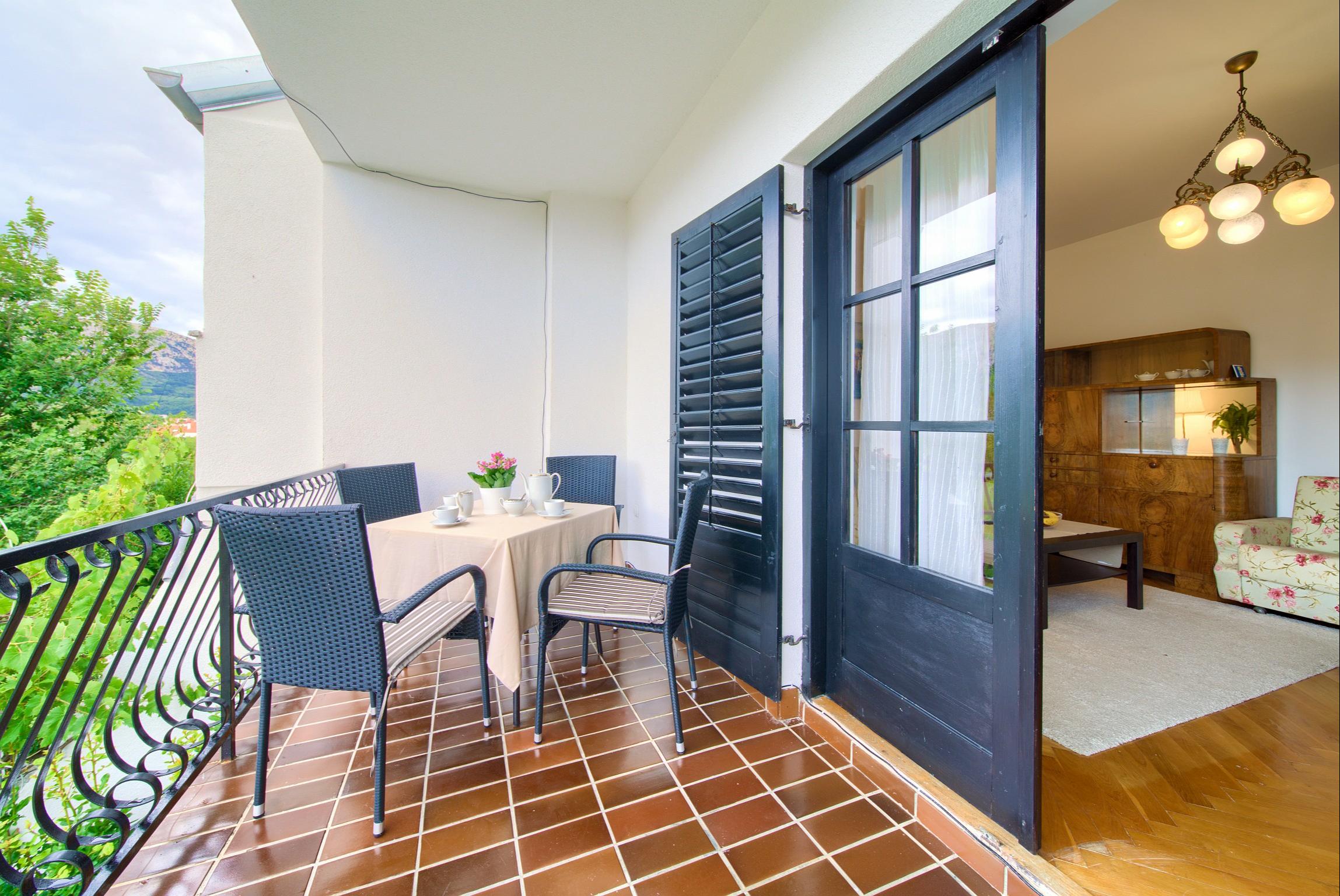 Unterkunft bis zu 5 Personen mit Balkon, Klima und WLAN