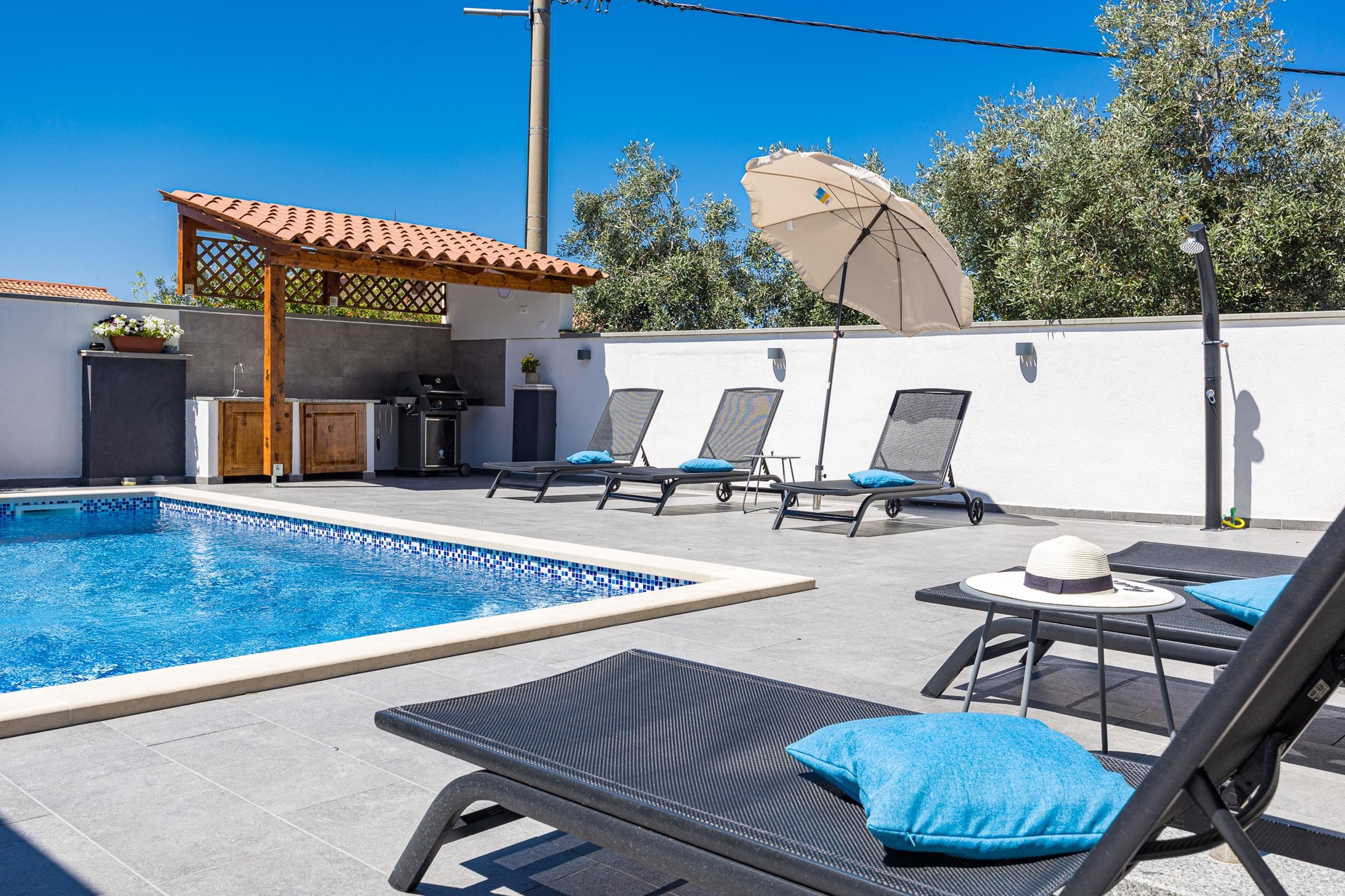 Schöne Villa mit Pool in Galizana bei Fazana