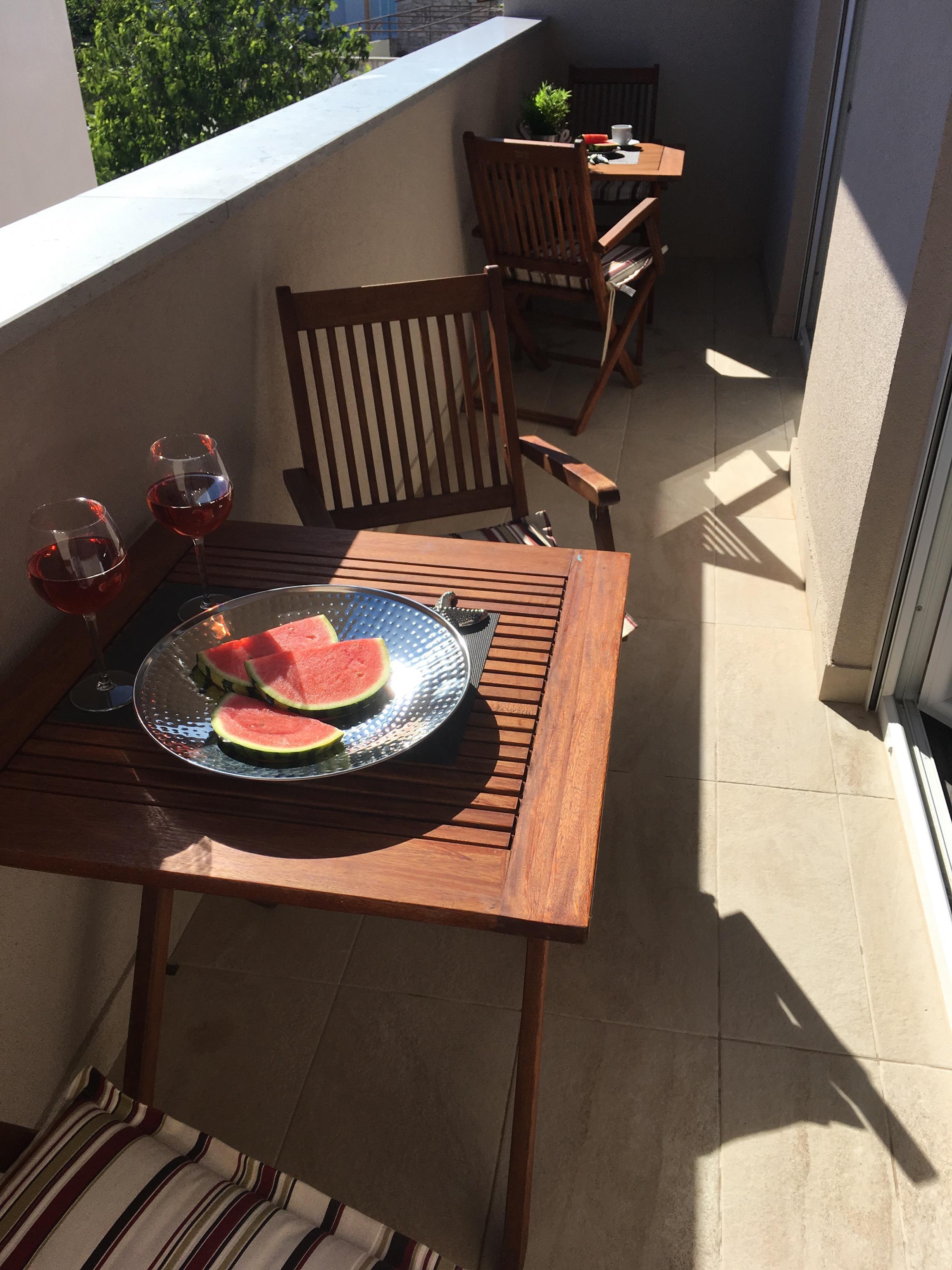 Hübsche FeWo mit Klima, Sat-Tv, WLAN & Balkon
