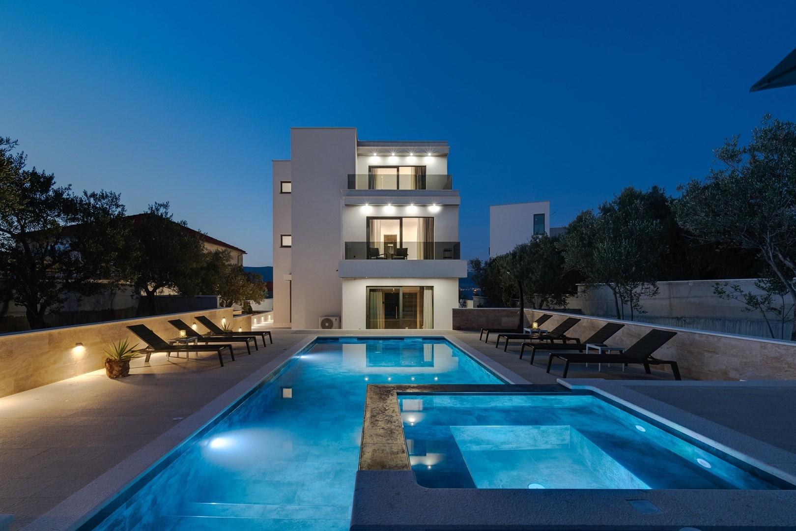 Pool & Strand | Ferienhaus mit Pool, Klima, Sat-Tv, WLAN