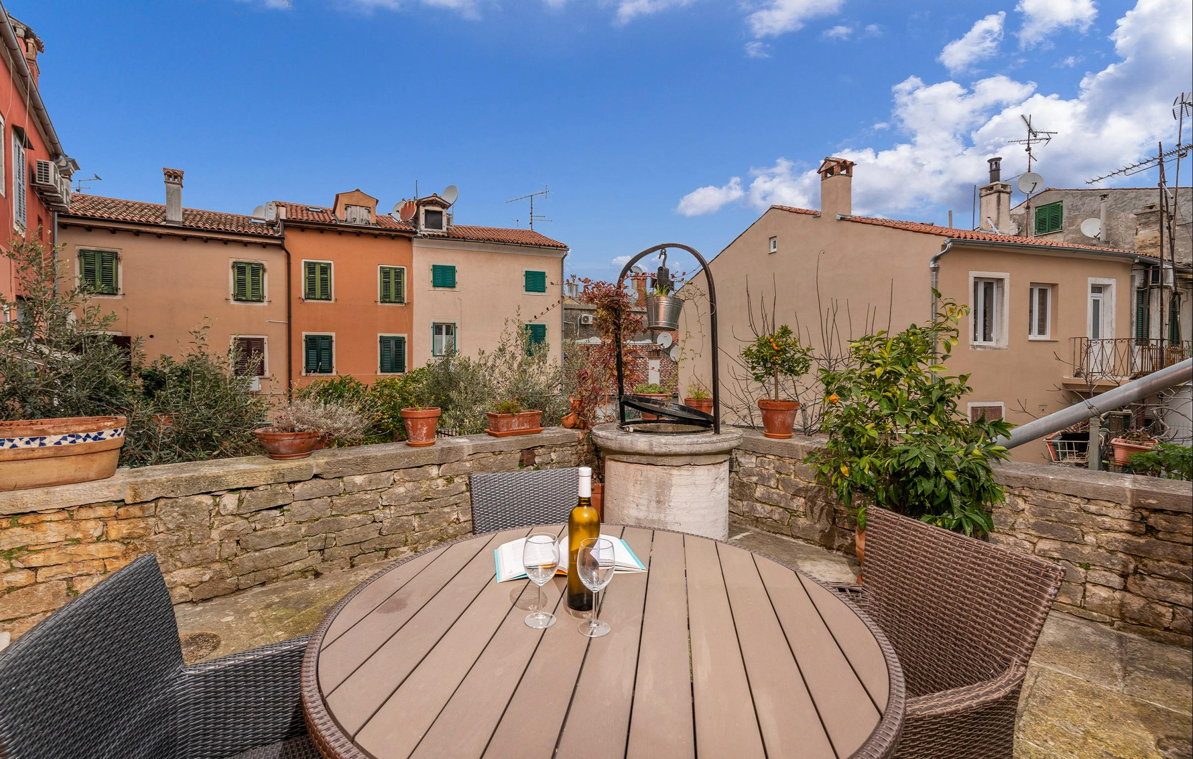 Luxuswohnung mit zwei Schlafzimmern im Zentrum von Rovinj