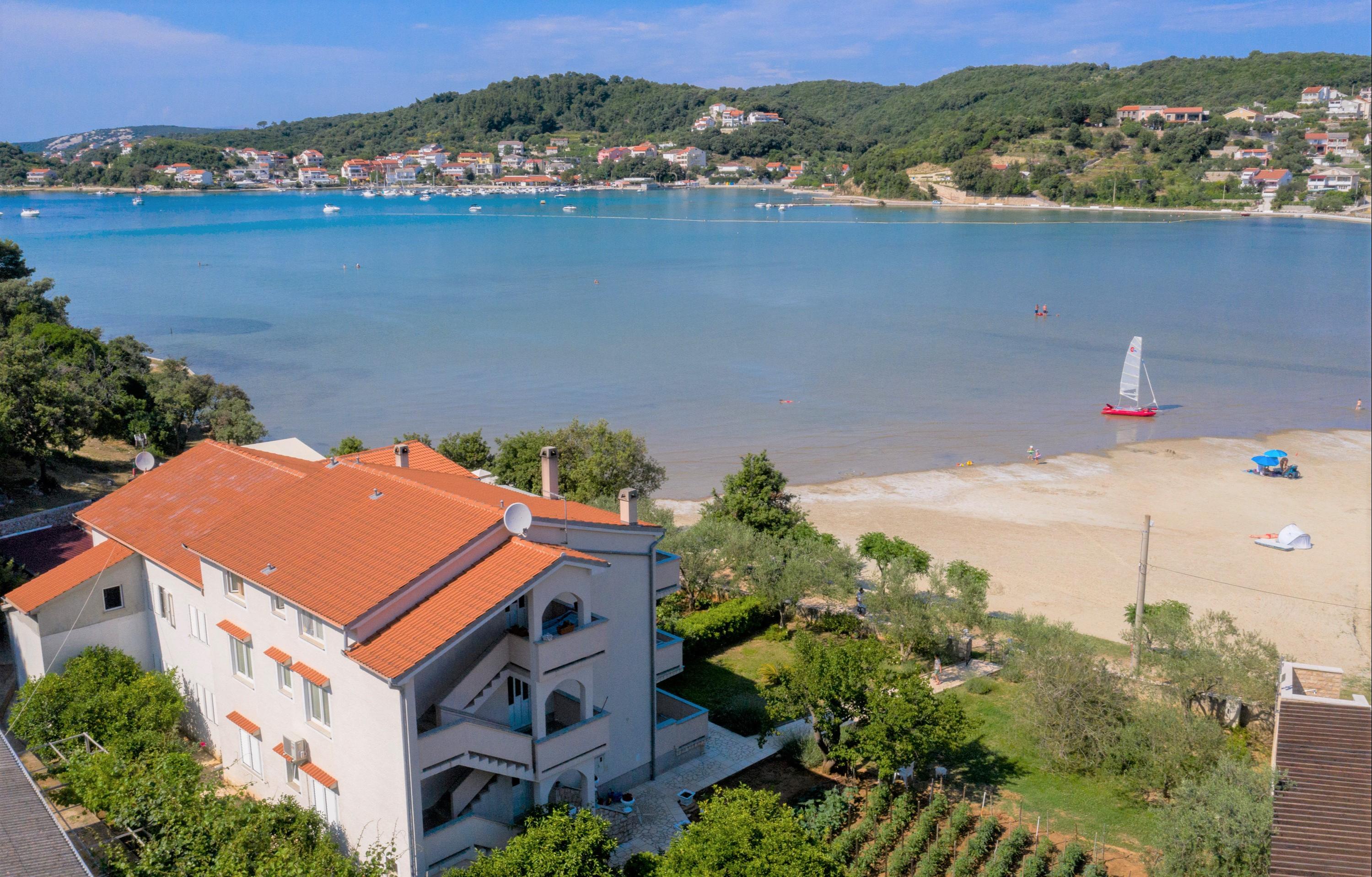 Ferienwohnung am Sandstrand in Kampor - Rab Insel