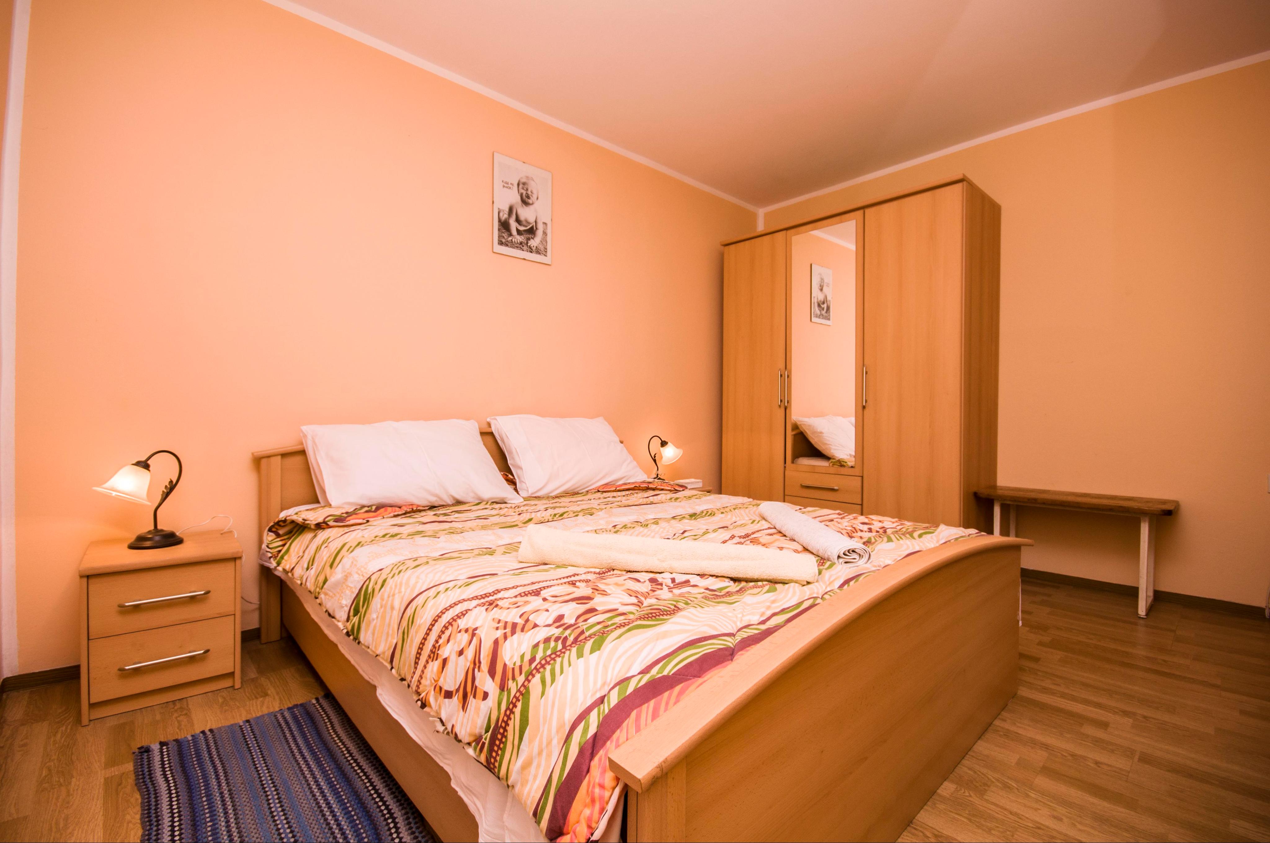 400 m zum Strand | Apartment mit zwei Schlafzimmern & Balkon