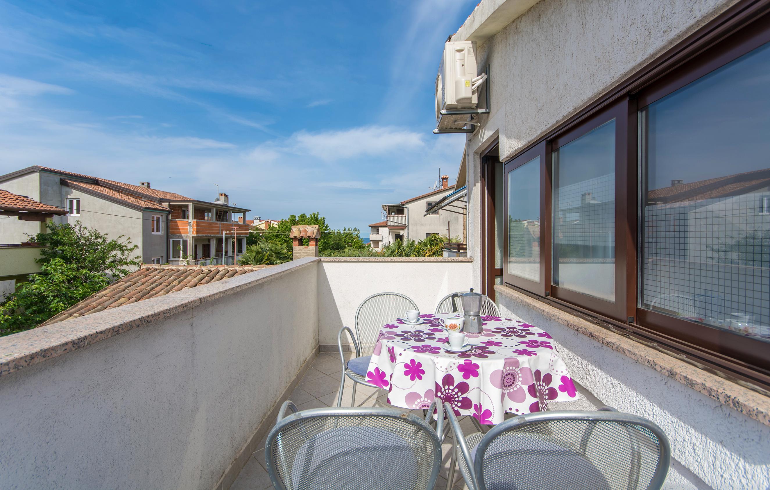 Wohnung mit zwei Schlafzimmern, Internet und Balkon für 5 Personen