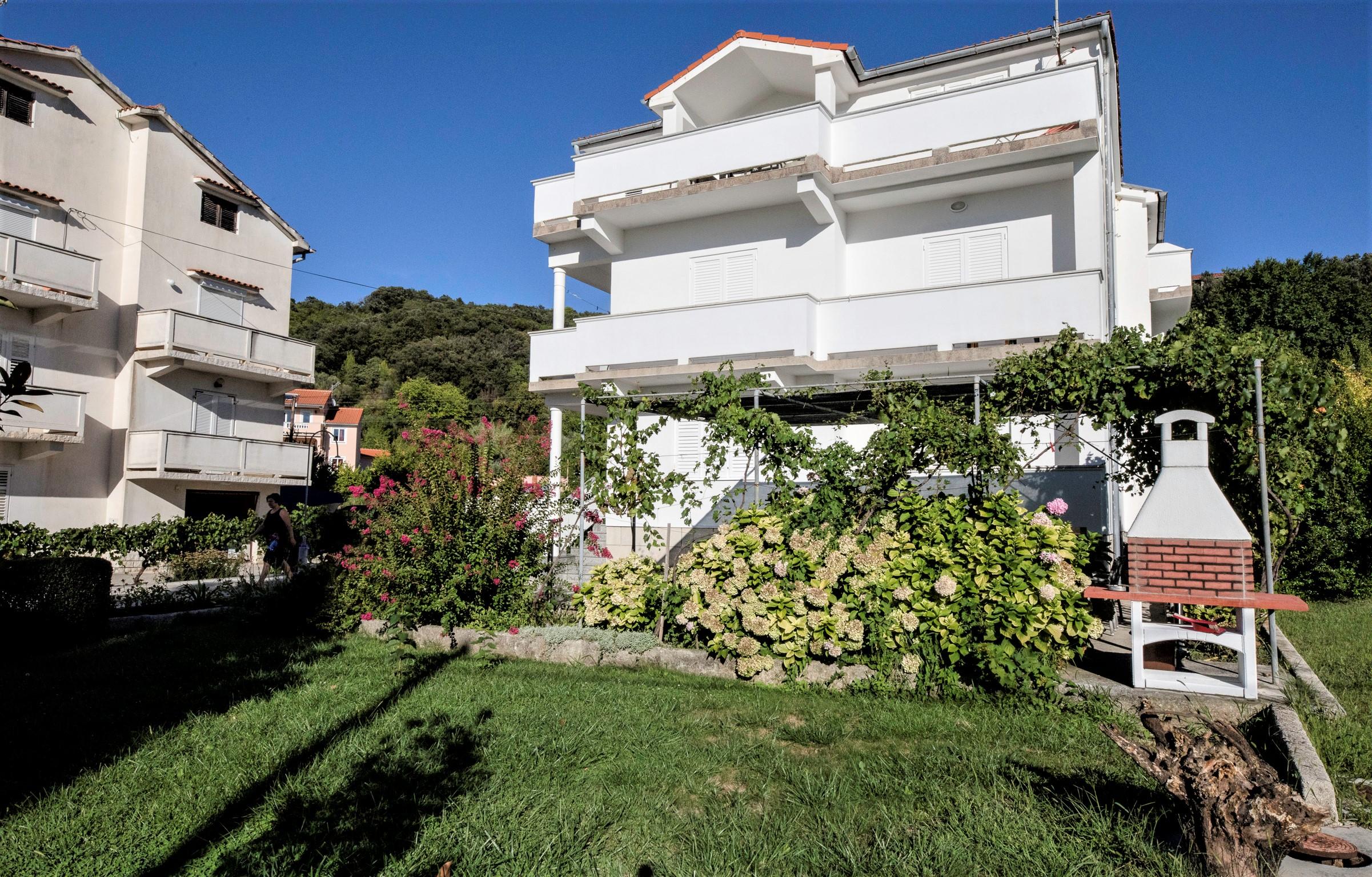 FeWo mit Balkon und Meerblick auf der Insel Rab