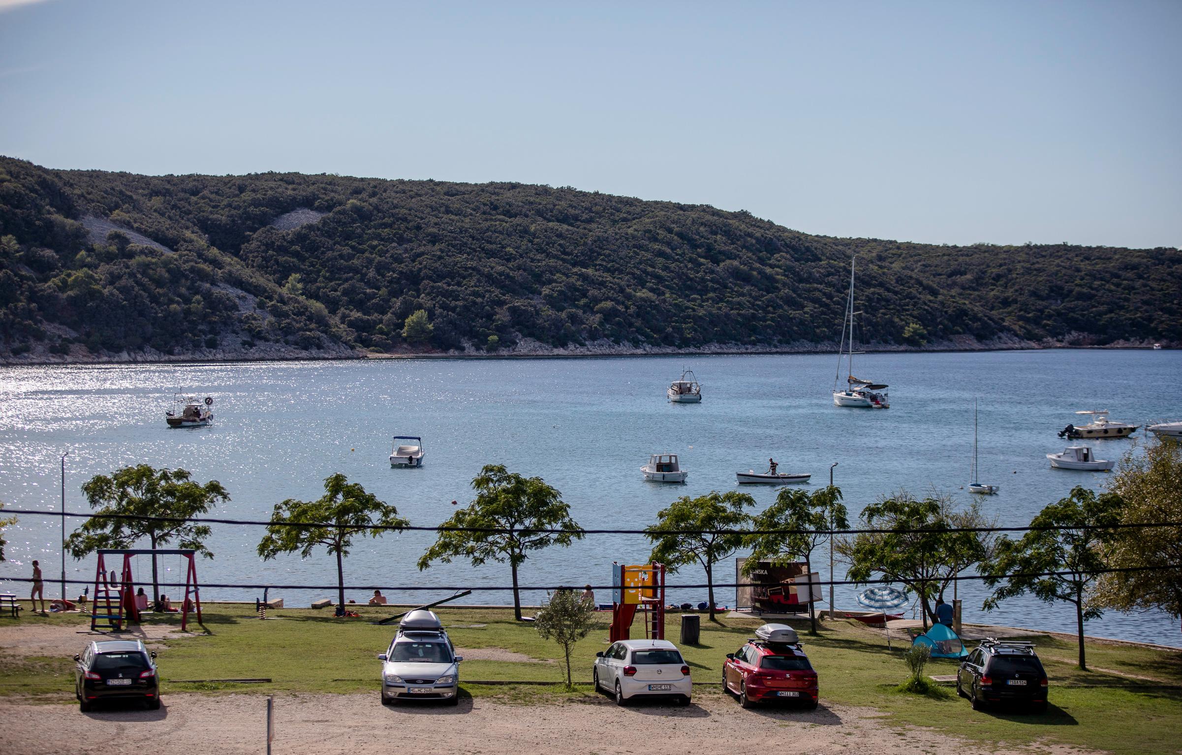 FeWo mit Balkon und Meerblick auf der Insel Rab