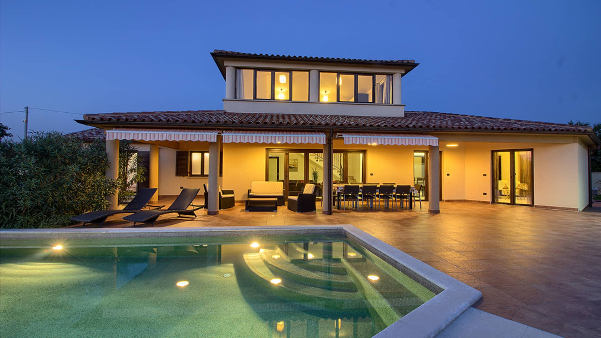 Schöne Villa für zehn Personen mit Swimmingpool, Medulin, Istrien