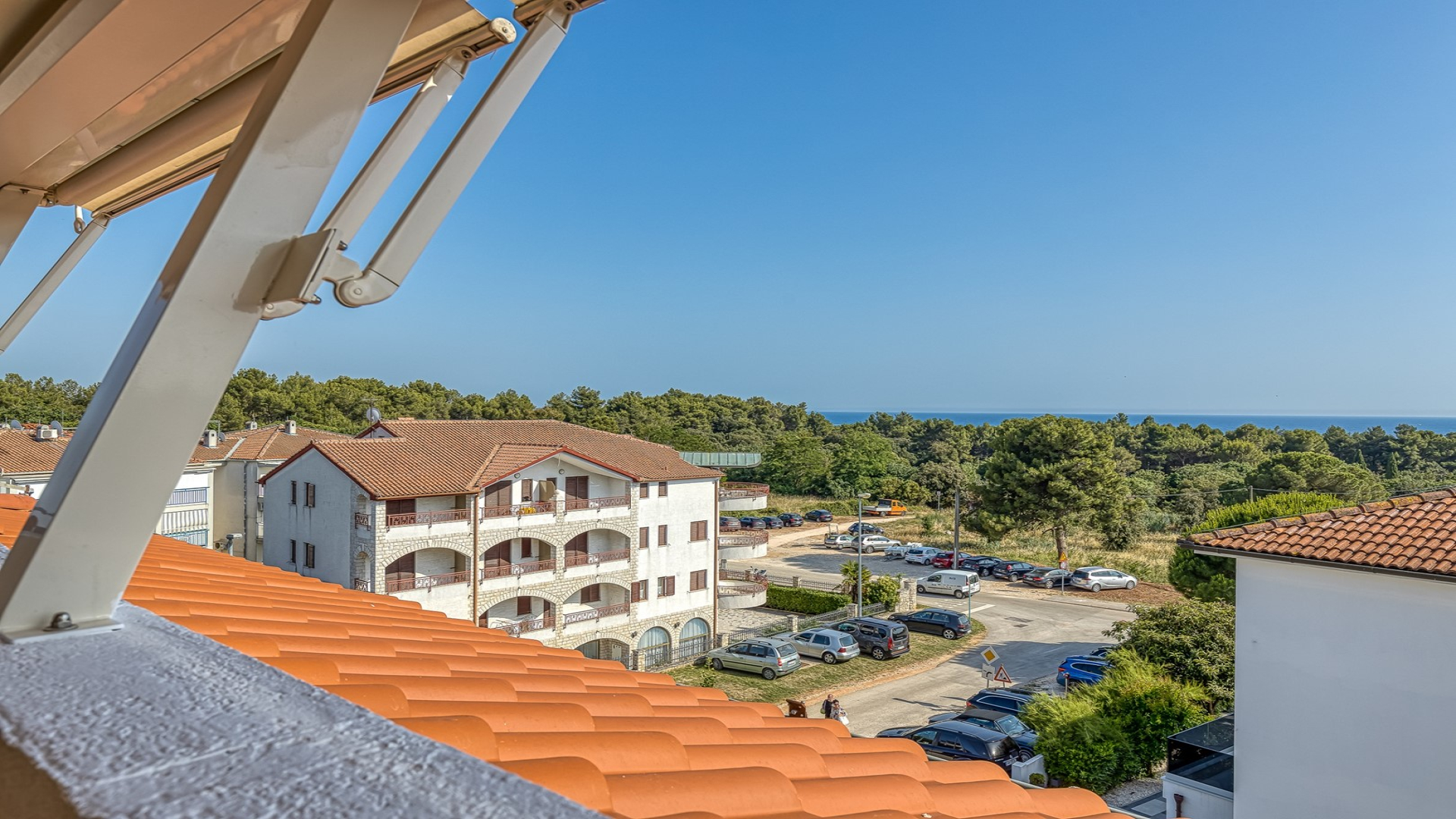 Familienapartment mit Balkon, Sat-Tv, WLAN & Klima