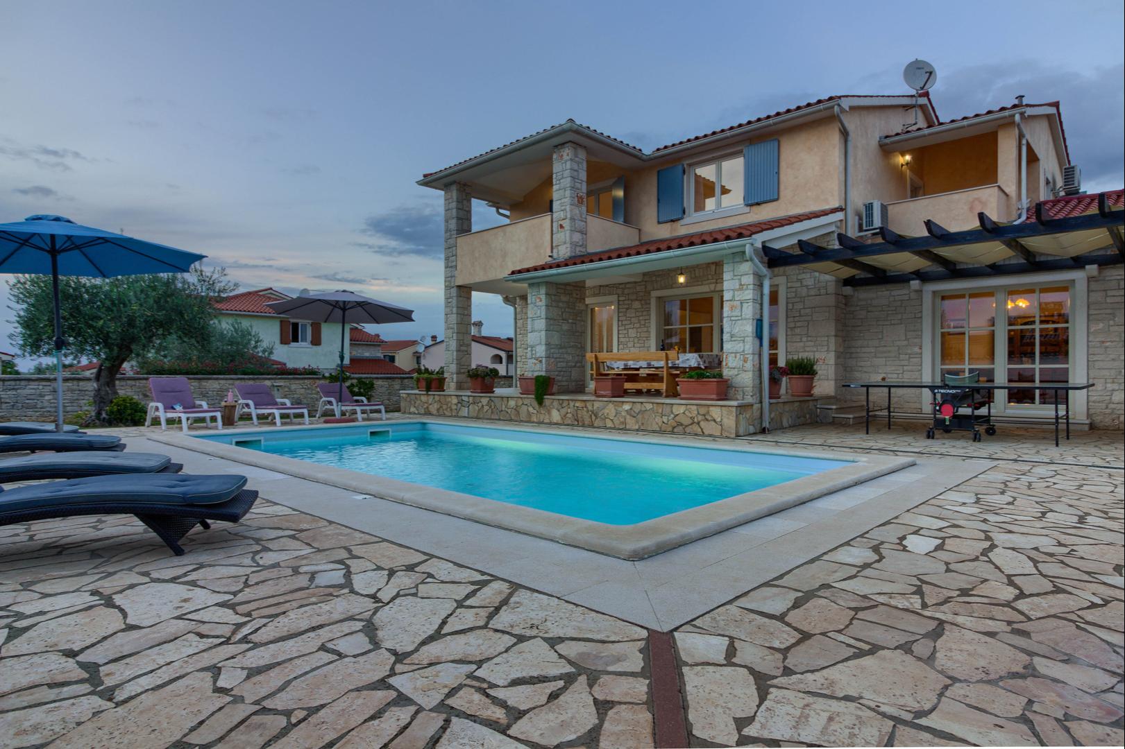 Ferienhaus mit Pool in Fažana