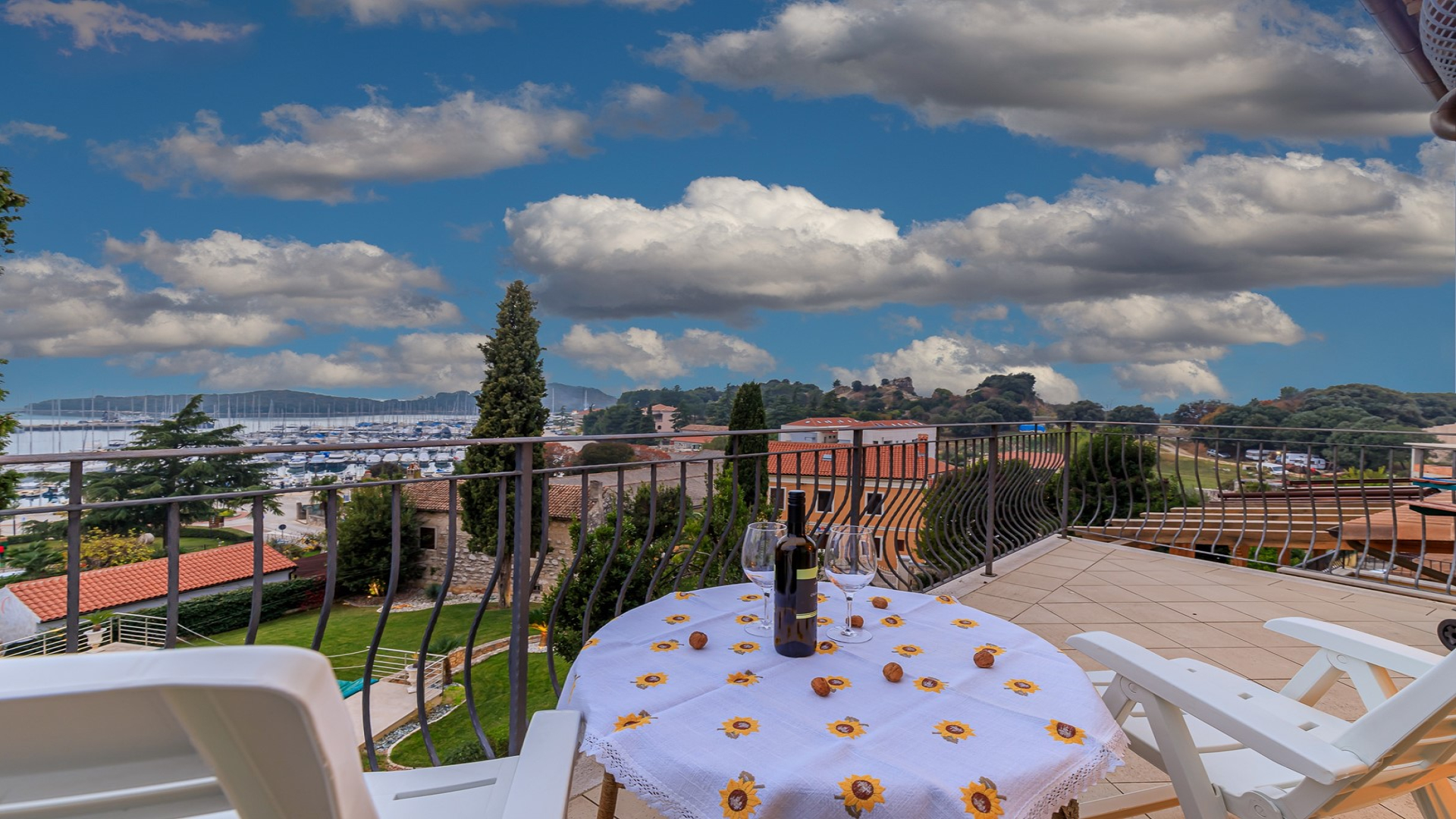 Meerblick genießen | Apartment mit Balkon, Klima, WLAN