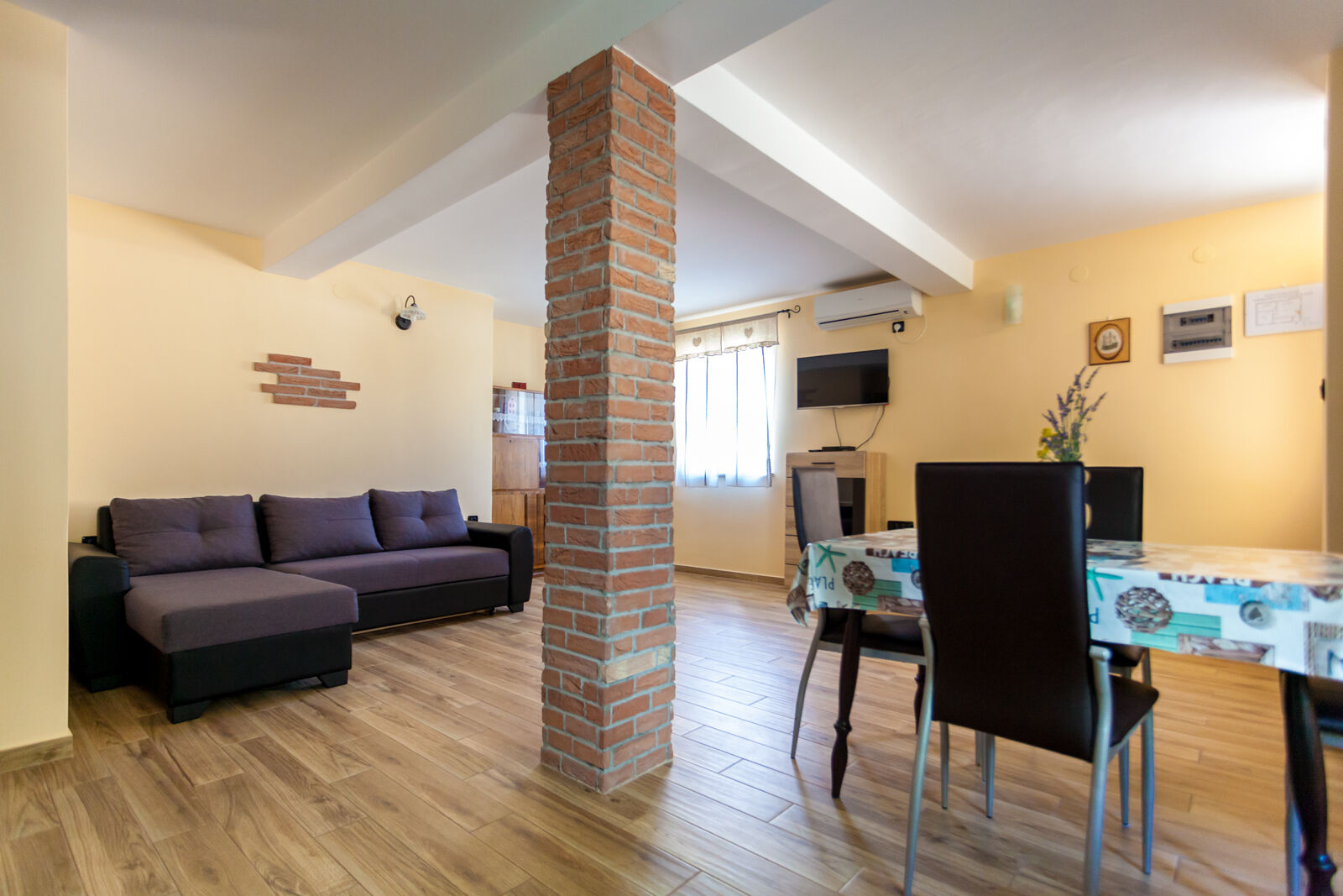 Apartment mit einem Schlafzimmer im Erdgeschoss