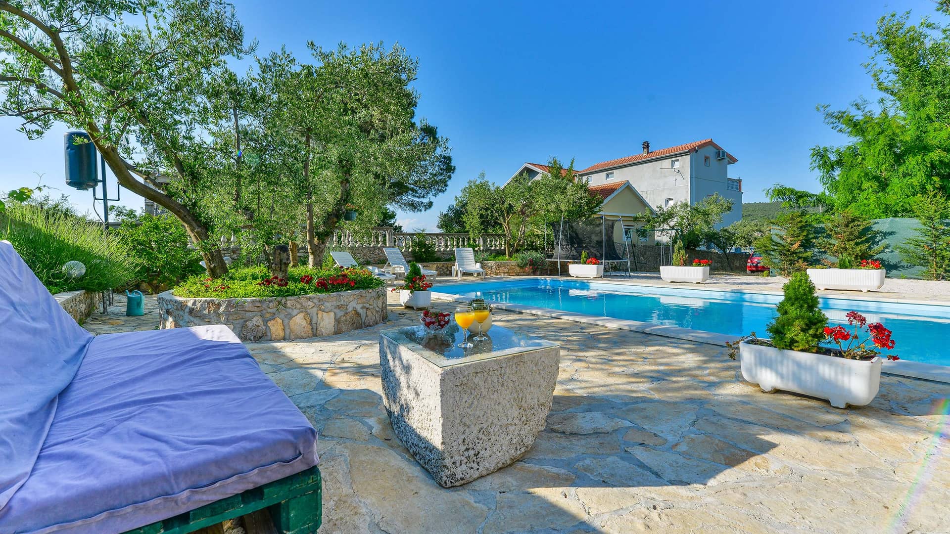 Villa mit privatem Pool, Sauna und Whirlpool