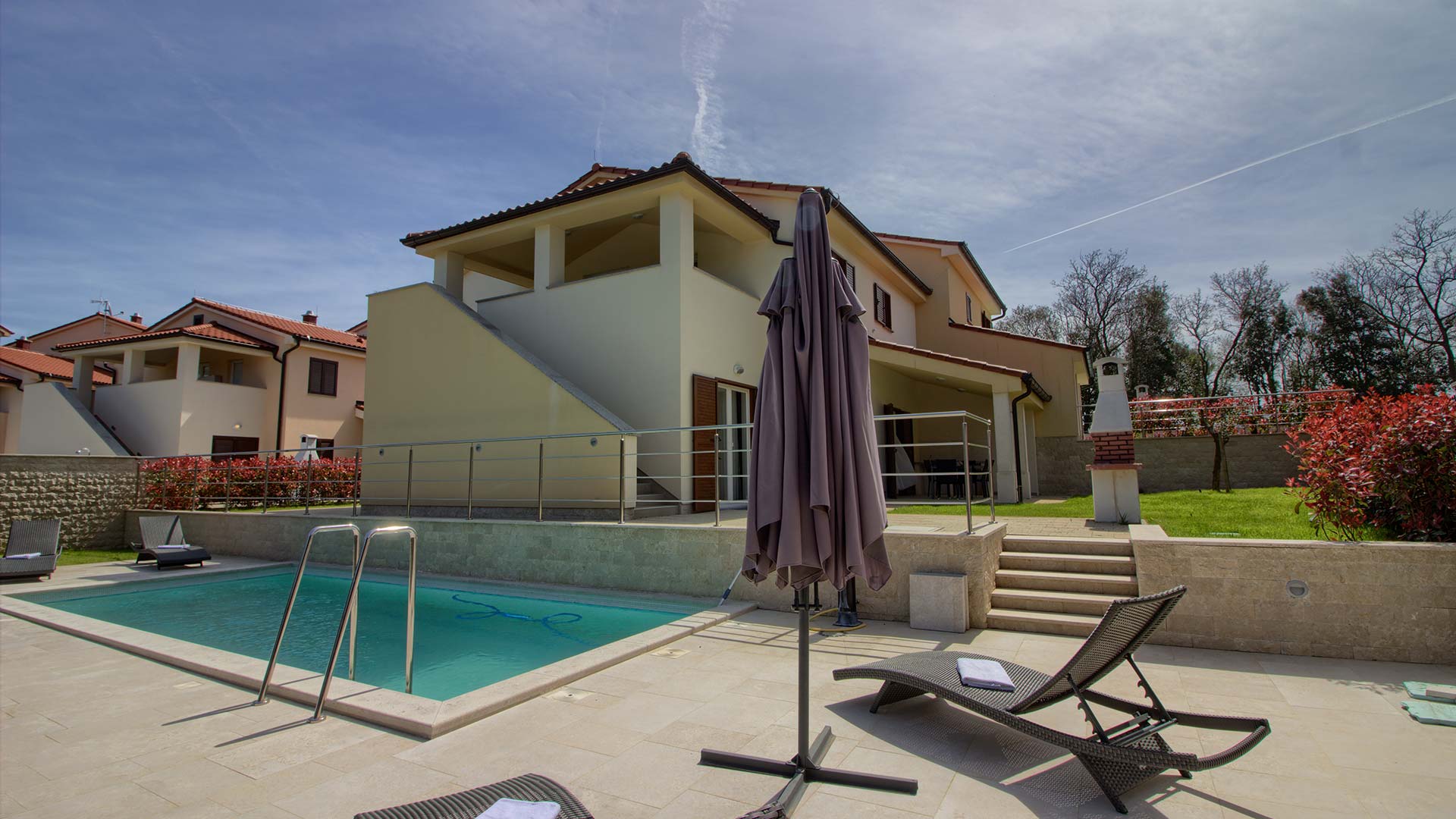 Wunderschöne Villa mit privatem Pool und Meerblick in Banjole