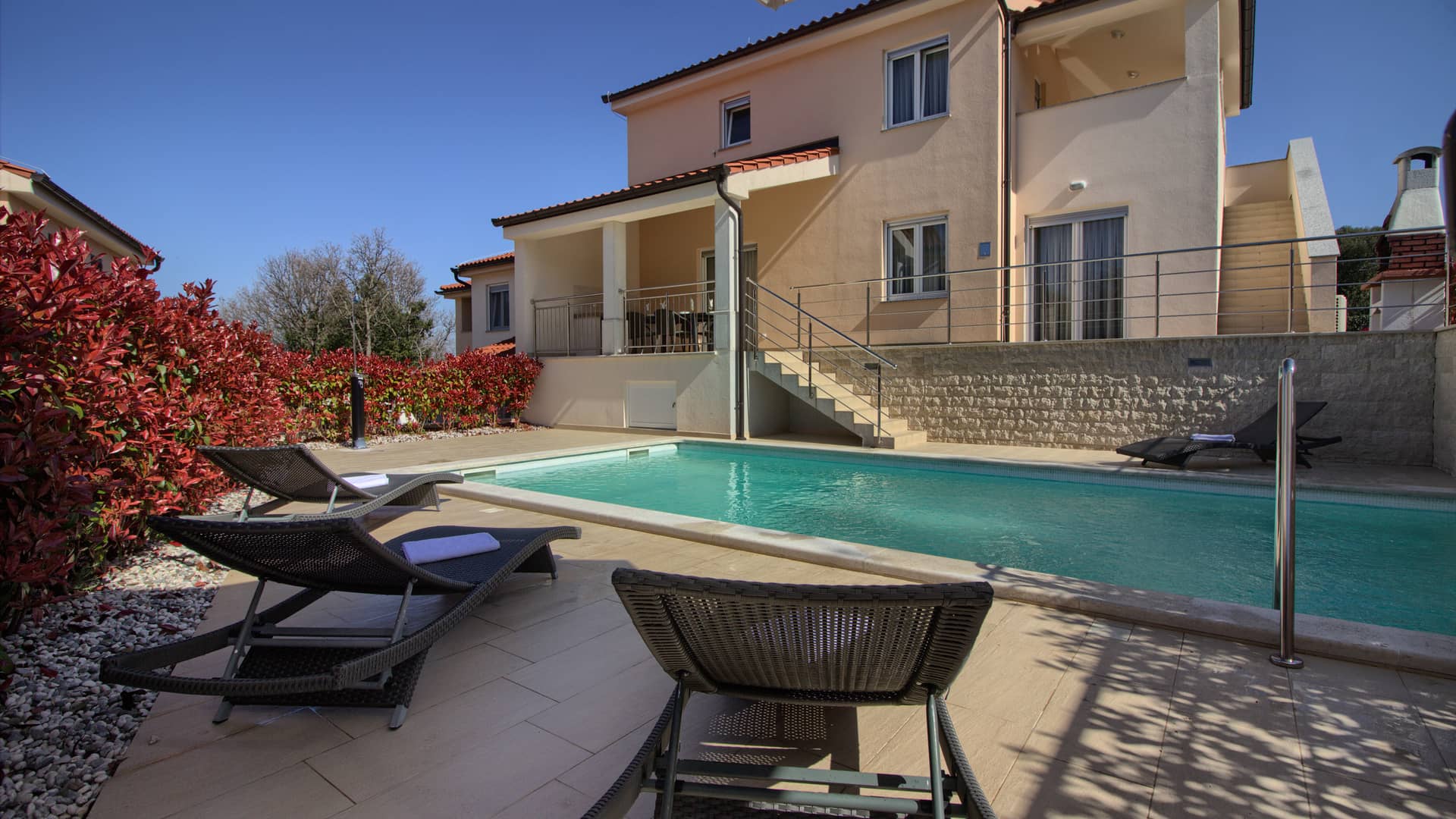 Villen für 20 Personen mit zwei privaten Pools