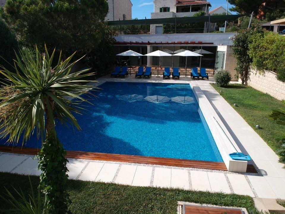 Ferienwohnung mit Gemeinschafts-Pool, Sauna, Whirlpool in Splitska