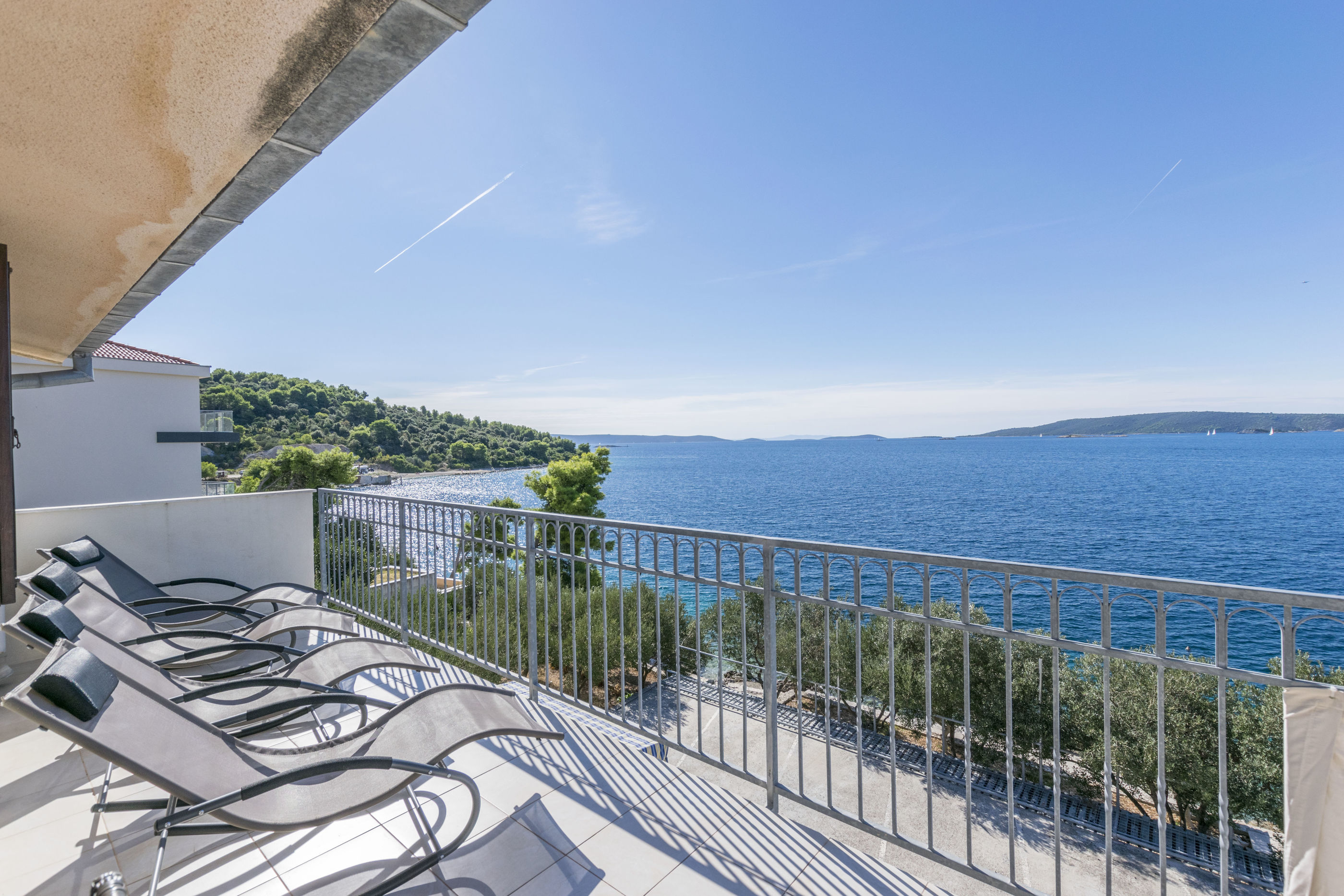 Apartment mit 3 Schlafzimmern und Meerblick
