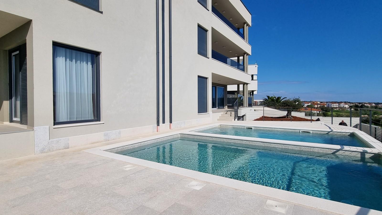 Modern Apartament für 6 Personen mit Pool