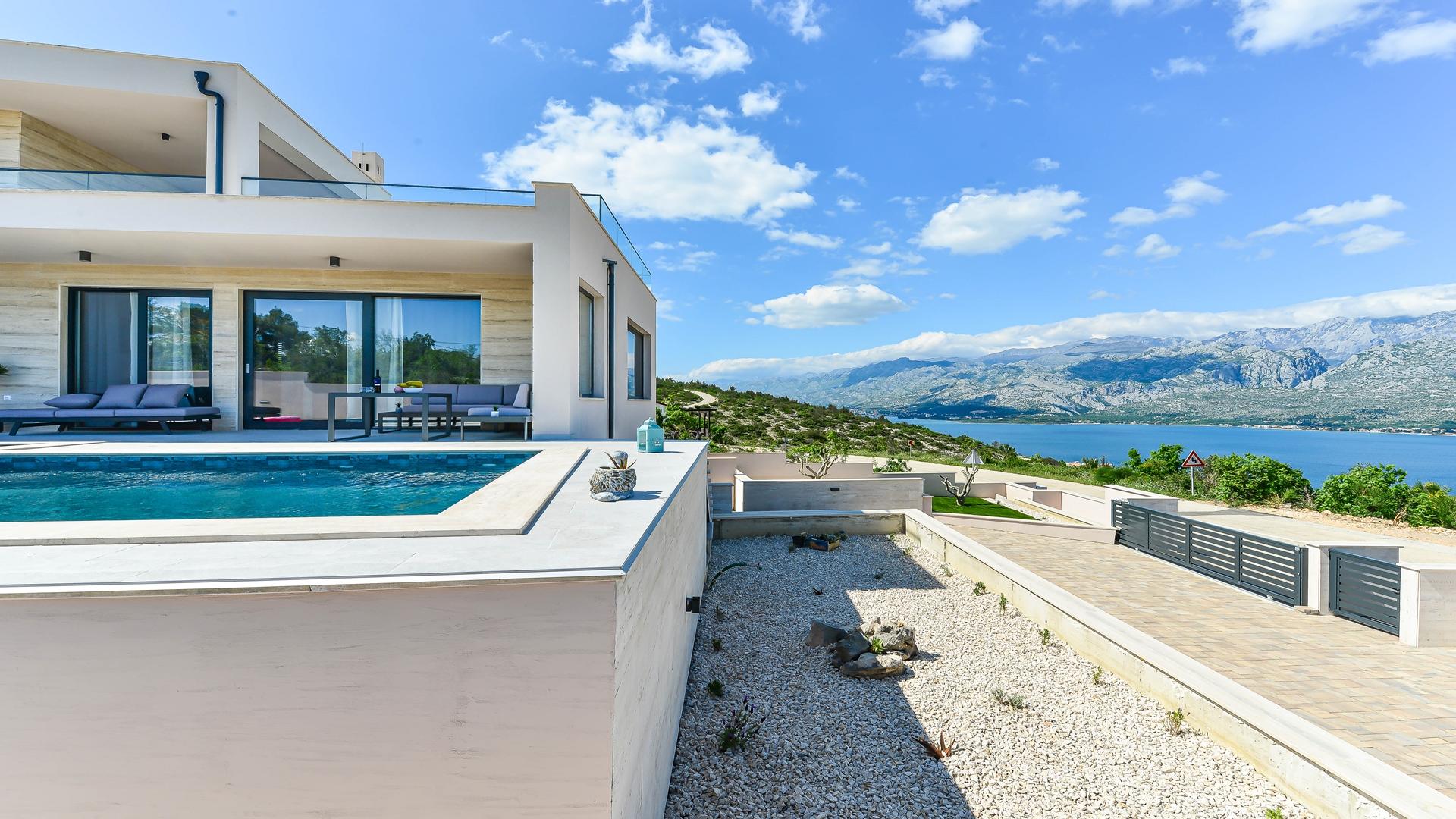 Neue Villa mit Meerblick in Žunići