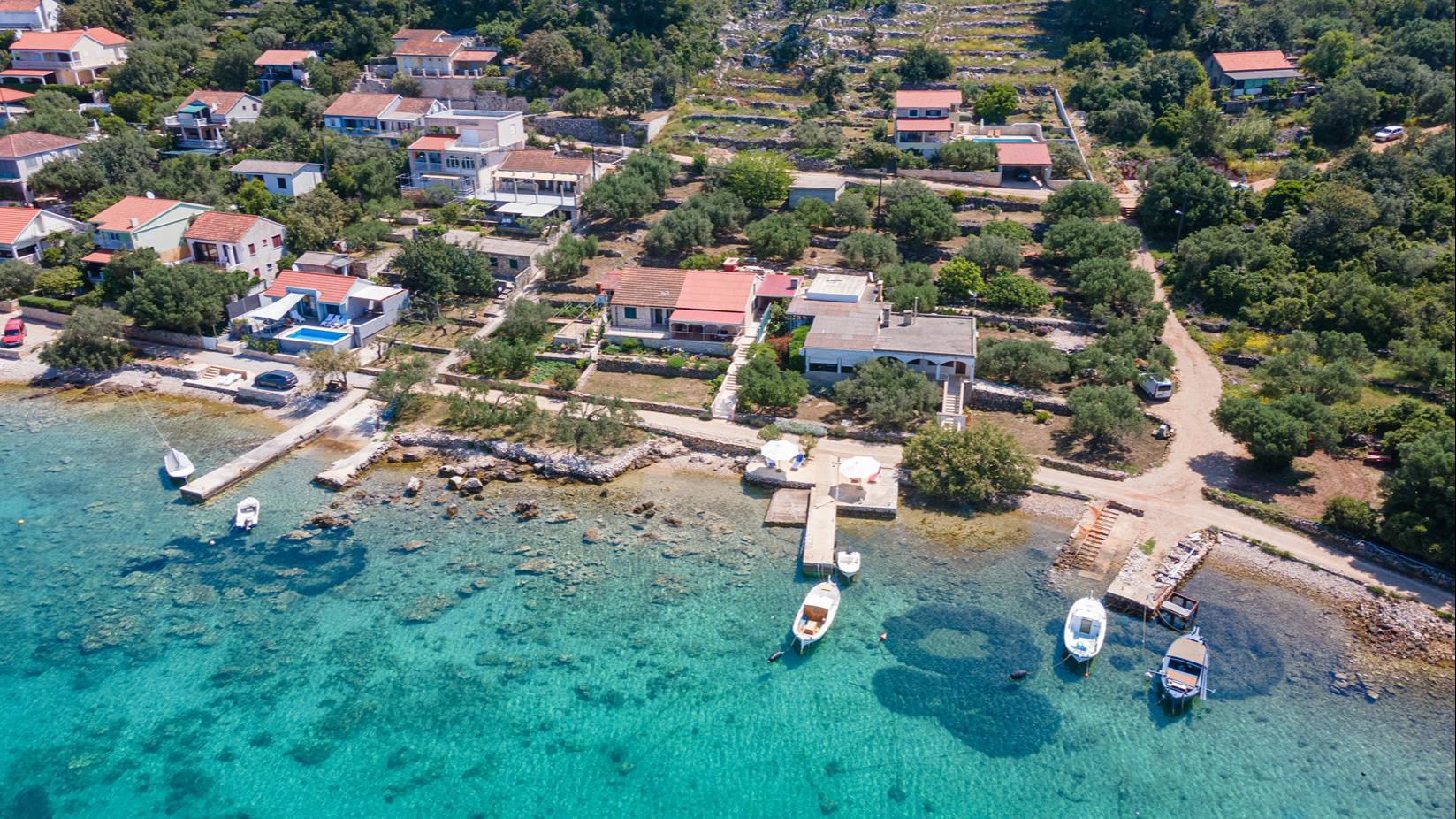  Doppelhaus in der Bucht Gradina mit herrlichem Blick auf die Bucht
