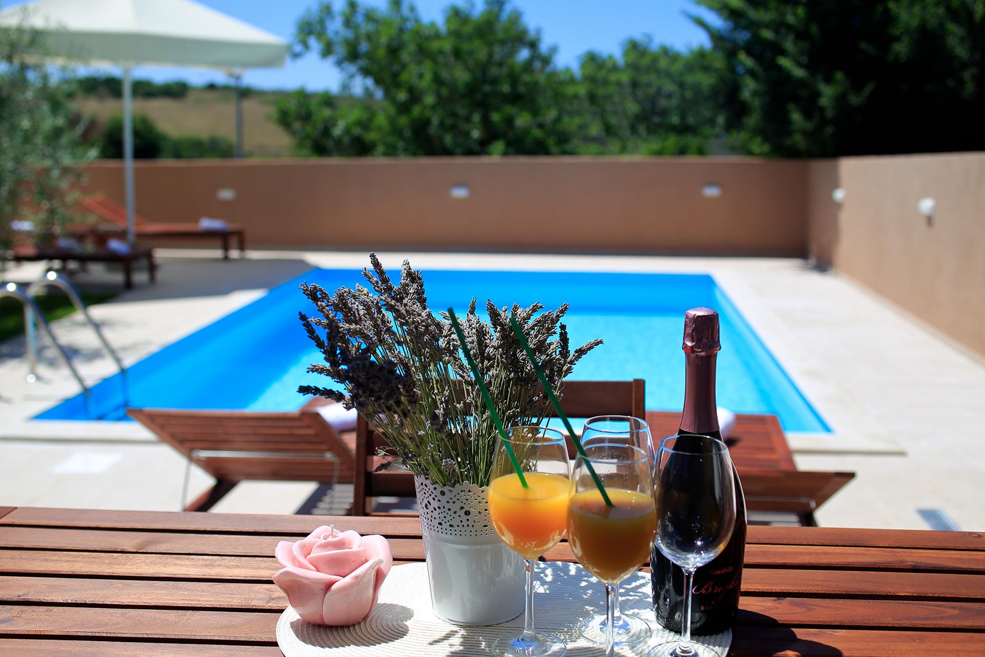 Wunderschöne Villa mit beheizbarem Pool / 950 m zum Sandstrand