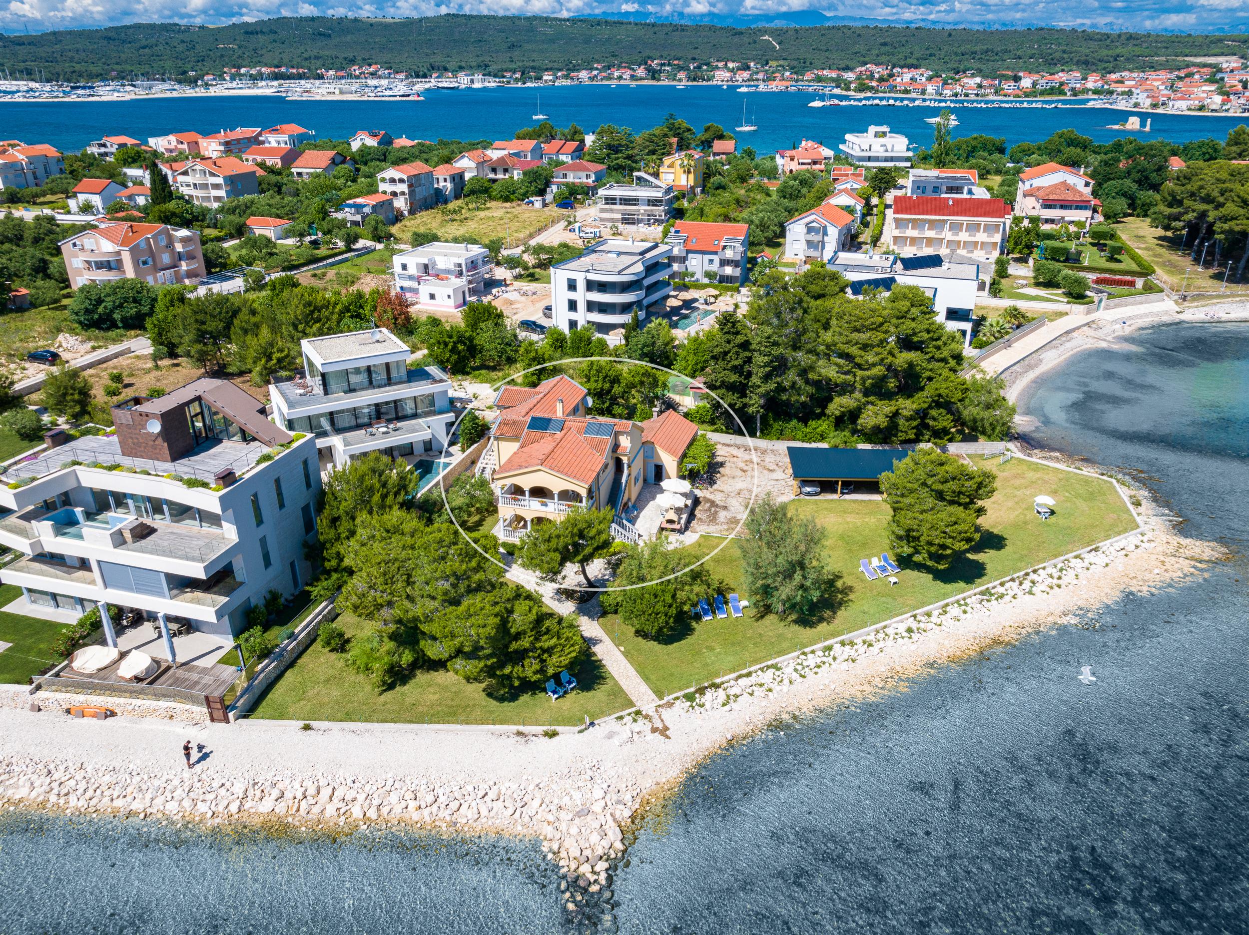 Direkt am Meer | FeWo mit Meerblick, Sat-Tv, WLAN, Klima