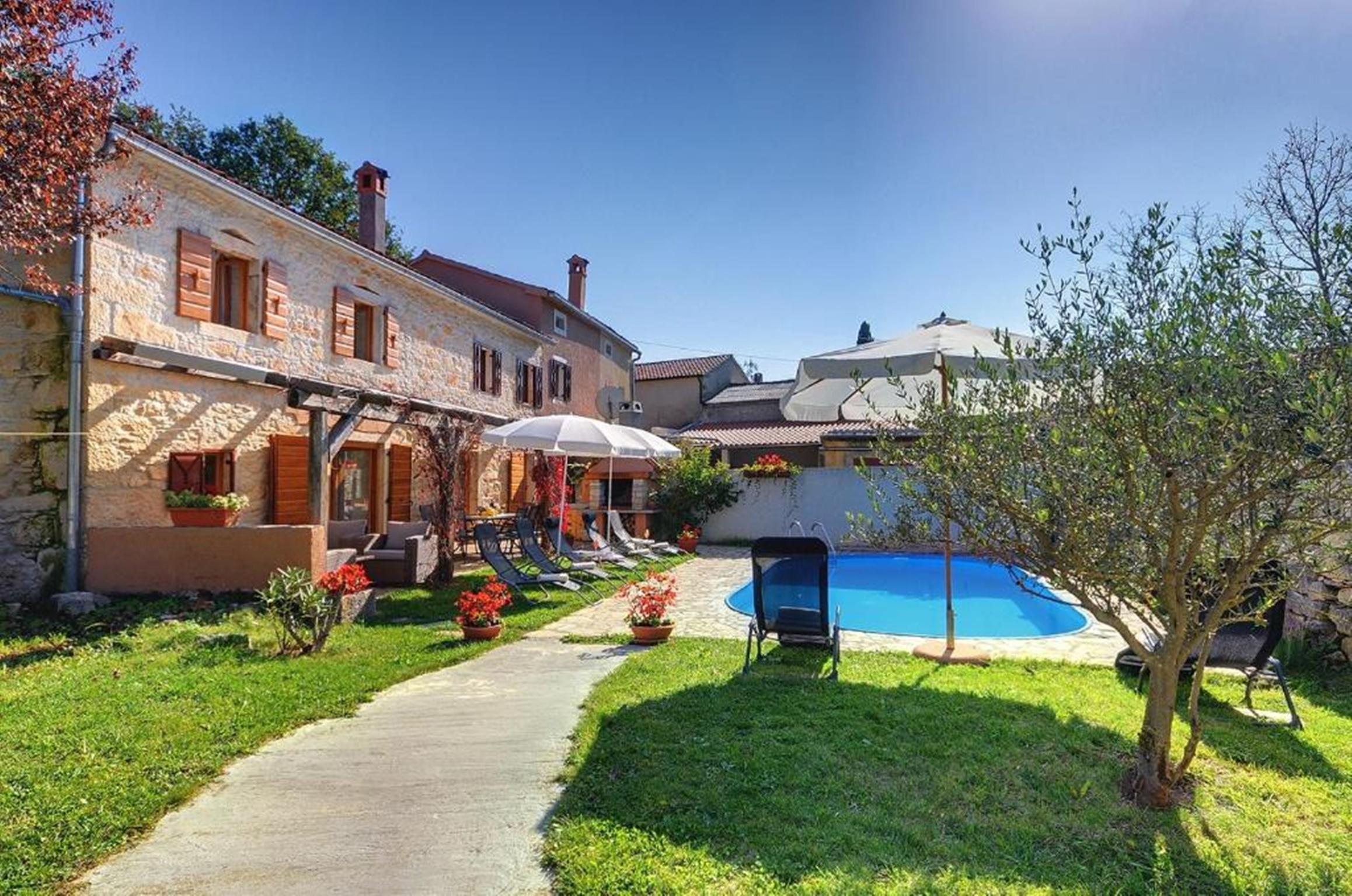 Istrisches Steinhaus mit privatem Pool