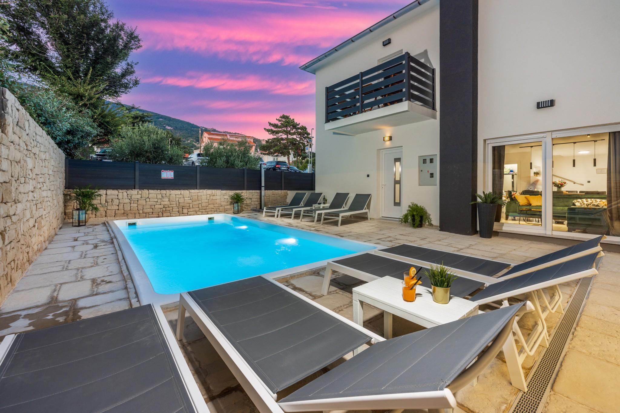Villa am Meer mit privatem Pool