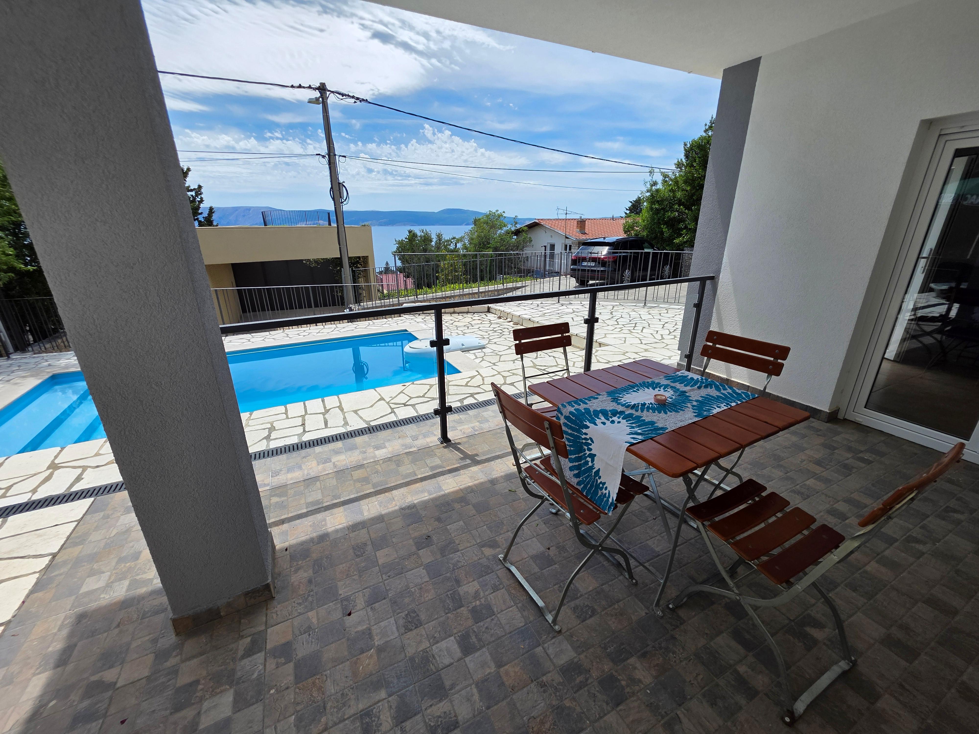 Ferienwohnung für max. 4 Personen mit Gemeinschaftspool