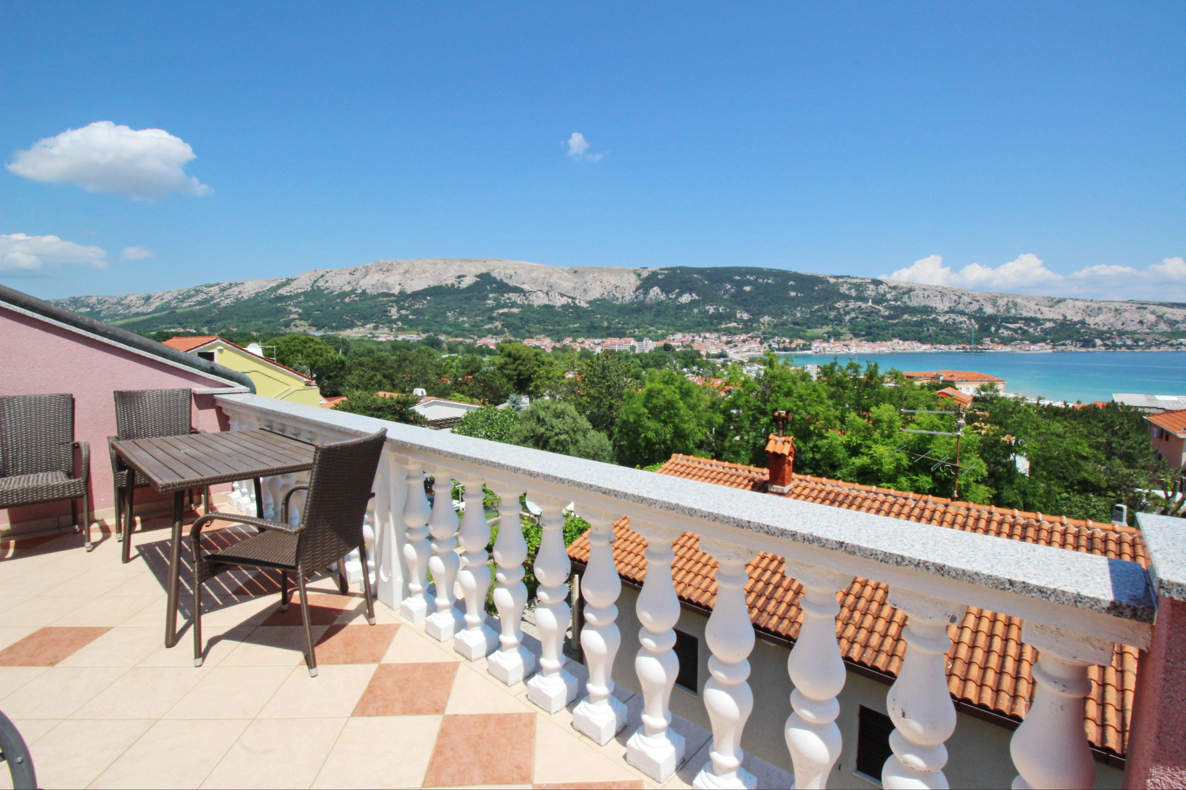 Apartment für 4 Personen mit Panoramablick auf das Meer