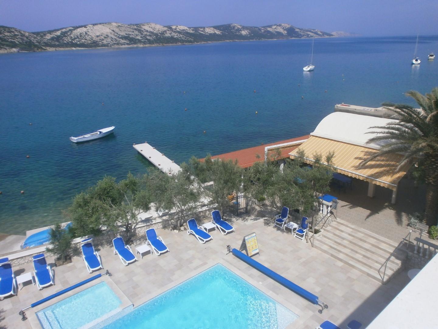 Ferienwohnung direkt am Meer in Stara Novalja
