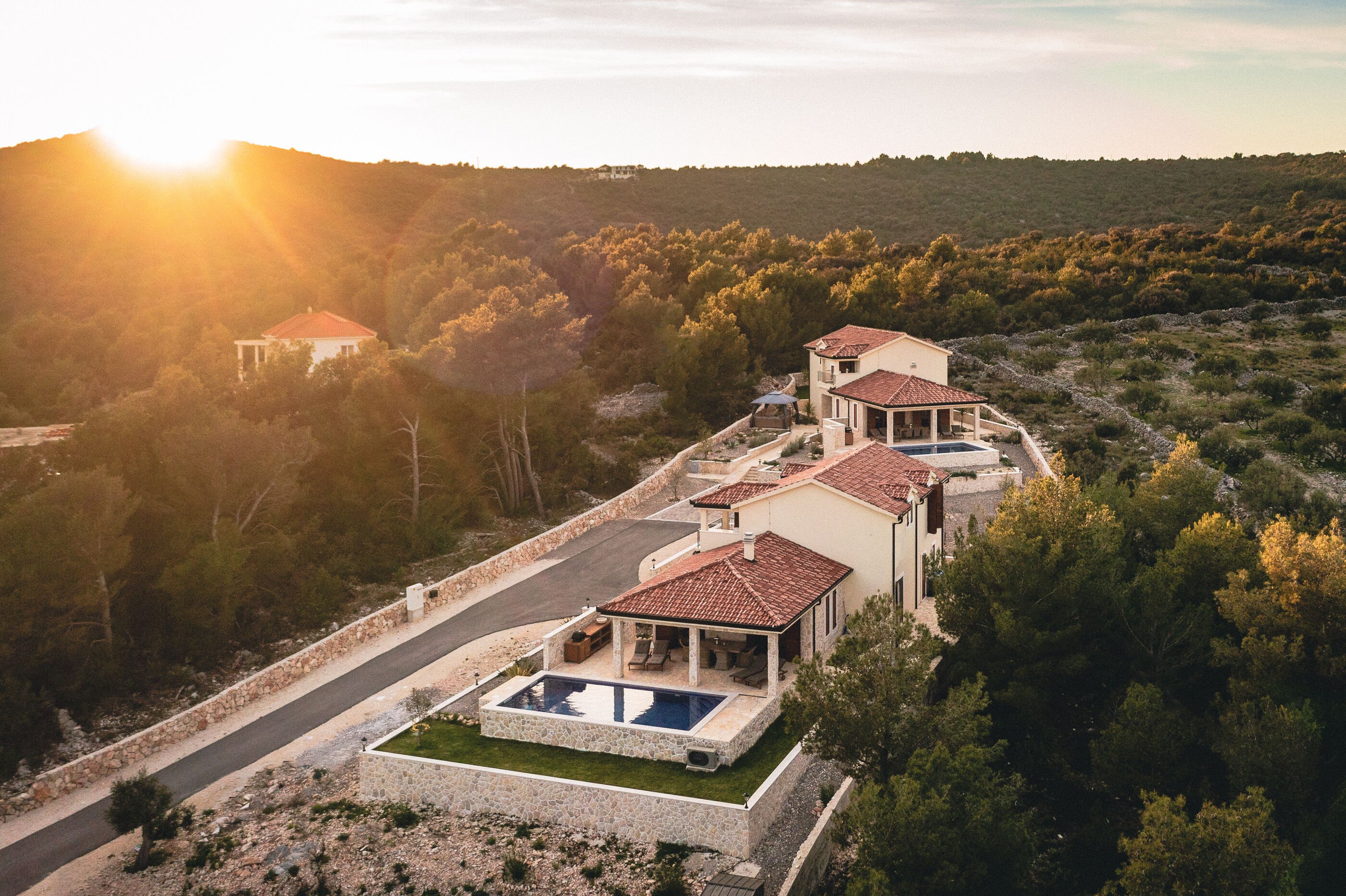 Ferienhaus mit Pool und Garten in Vinisce