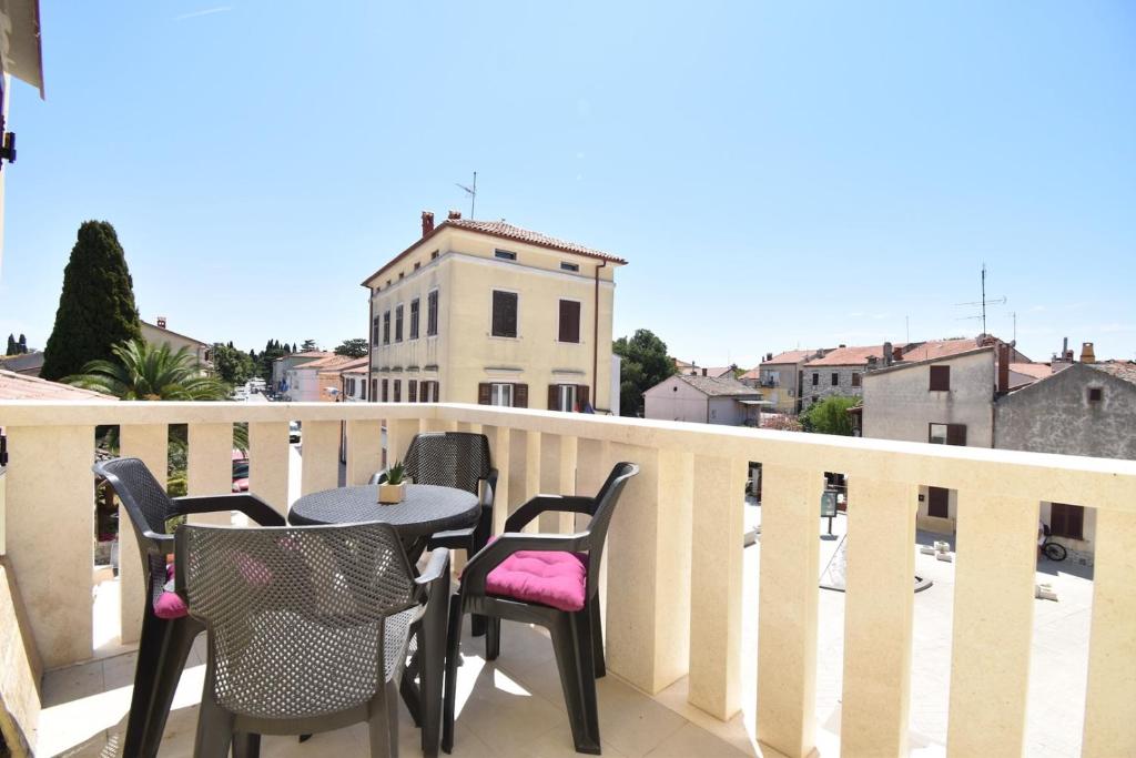 Apartment mit Meerblick nur 100 m vom Strand entfernt