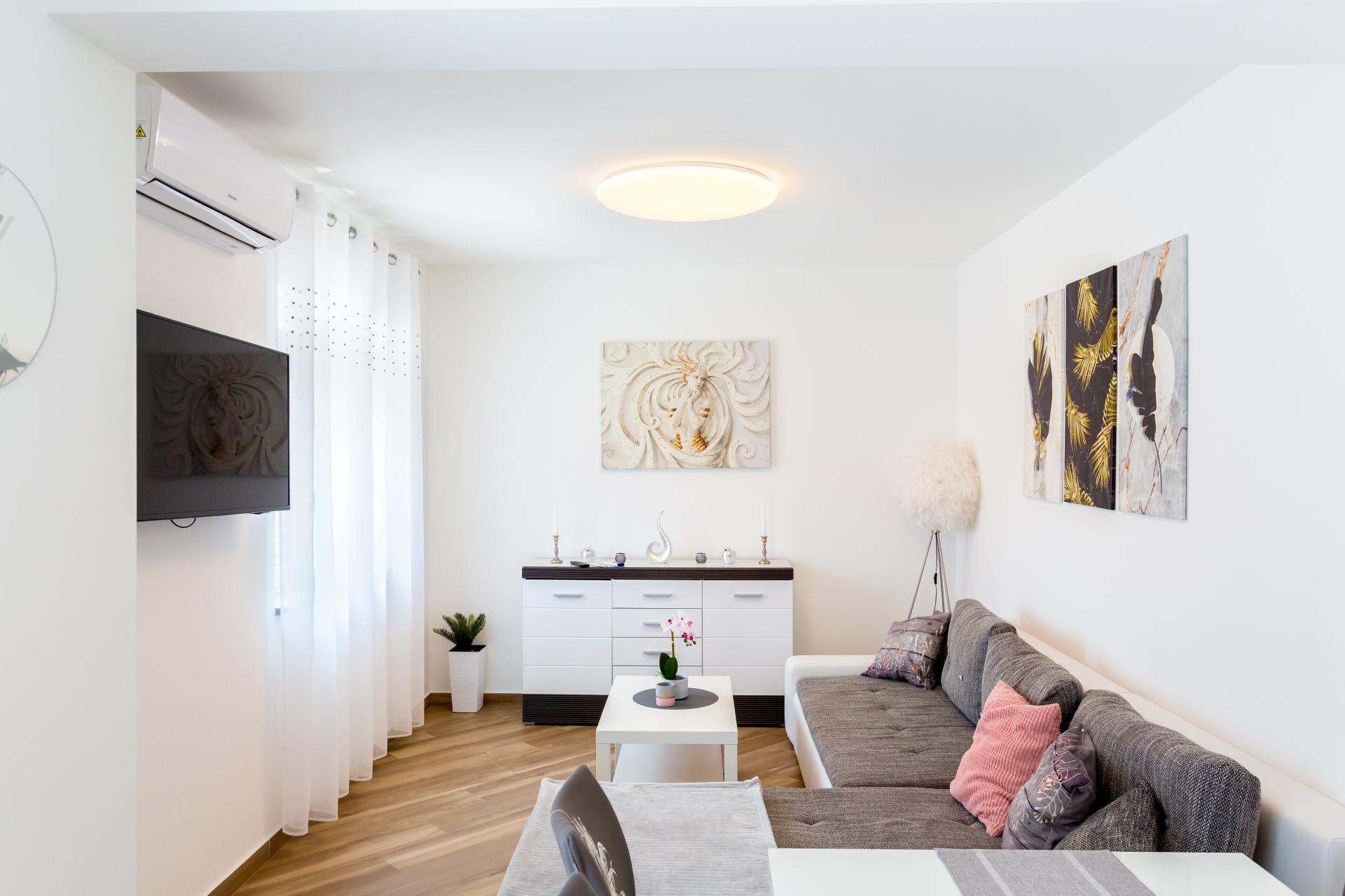 Strandnahe Ferienwohnung mit Grill & Terrasse