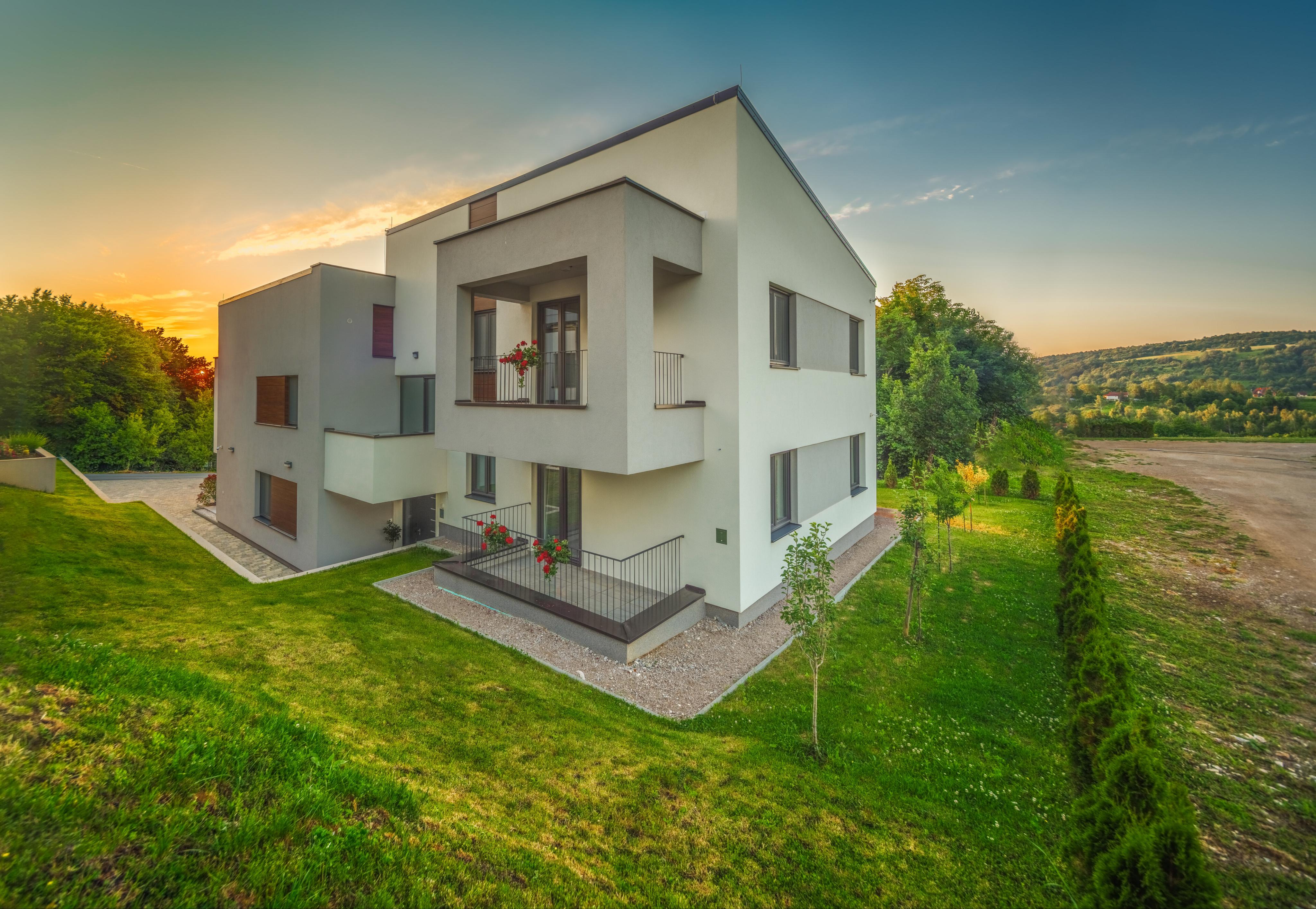 Zimmer mit Balkon