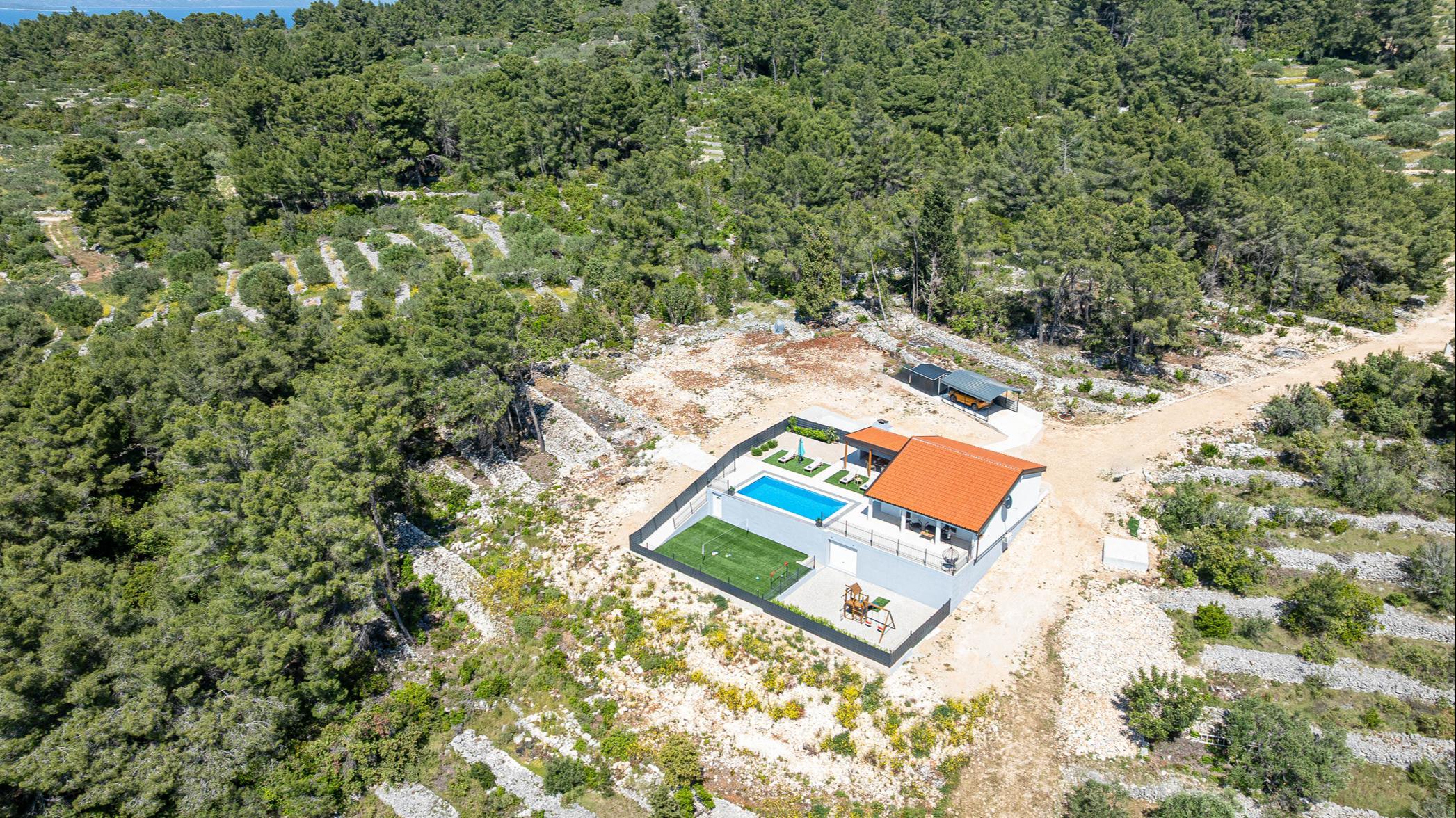 Schöne moderne Villa mit privatem Pool in der Nähe von Vela Luka